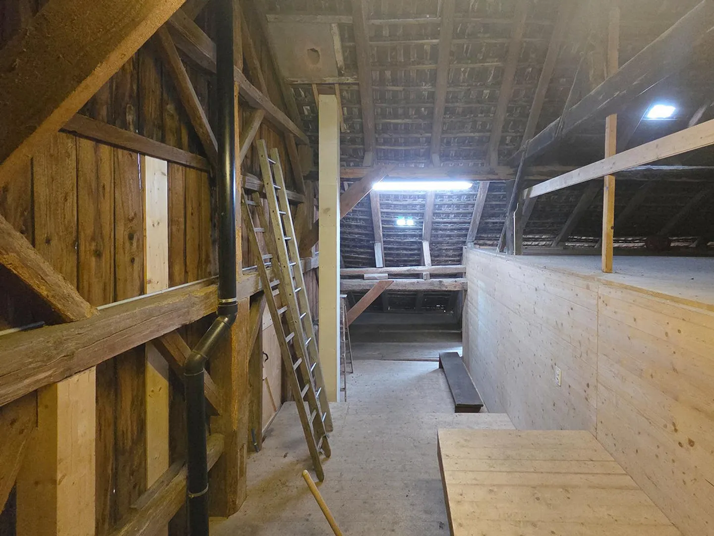 Former 6-Room Farmhouse with Outbuilding (Development Potential) - Photo 9 of 15