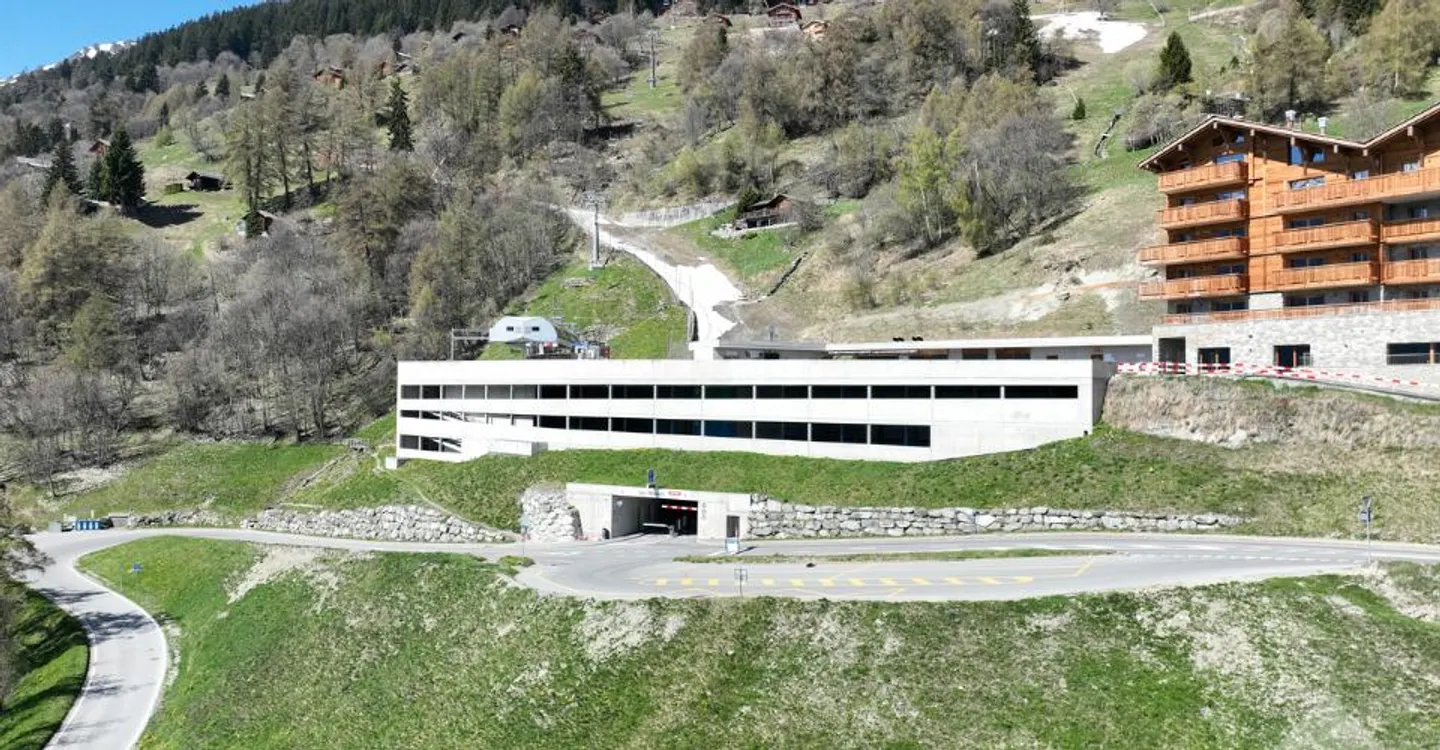 Grundstück in Masses mit Panoramablick - Foto 4 von 7