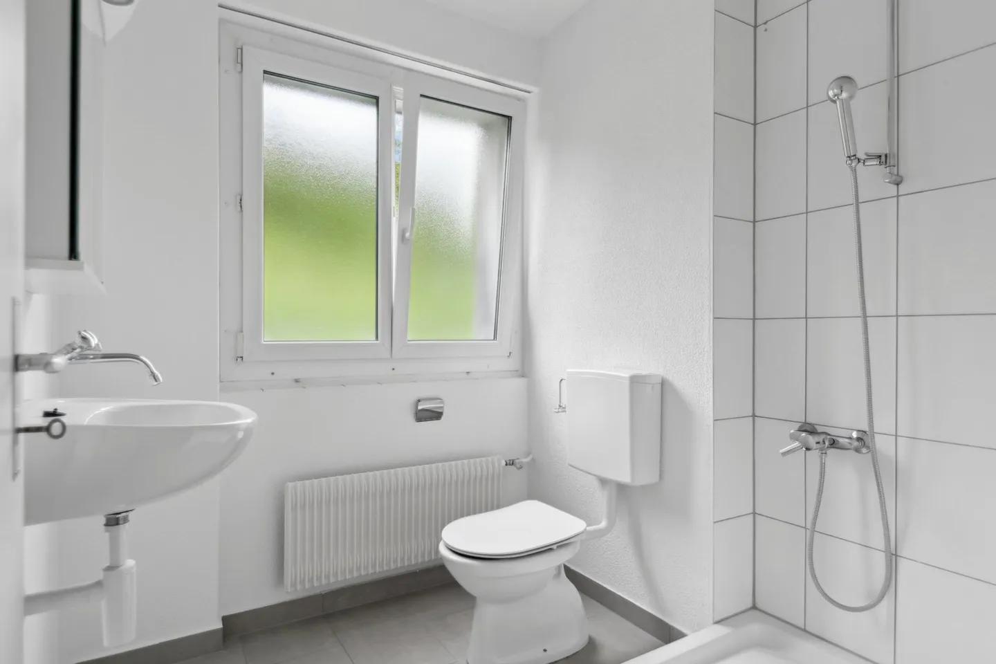 Renovated - Ideal Location - Photo 4 of 8