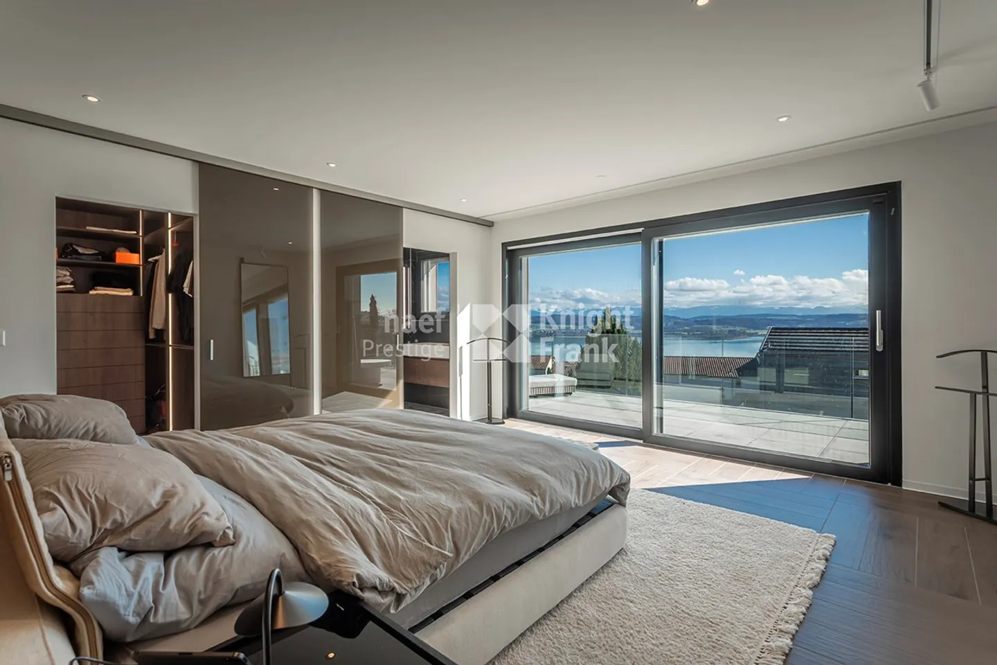 Magnifique penthouse de 4,5 pièces avec vue imprenable sur le lac de Morat à Lugnorre à vendre - Photo 7 sur 10
