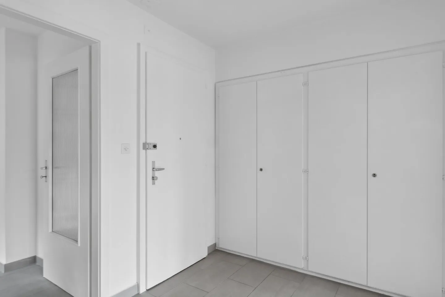 Renovated - Ideal Location - Photo 8 of 8