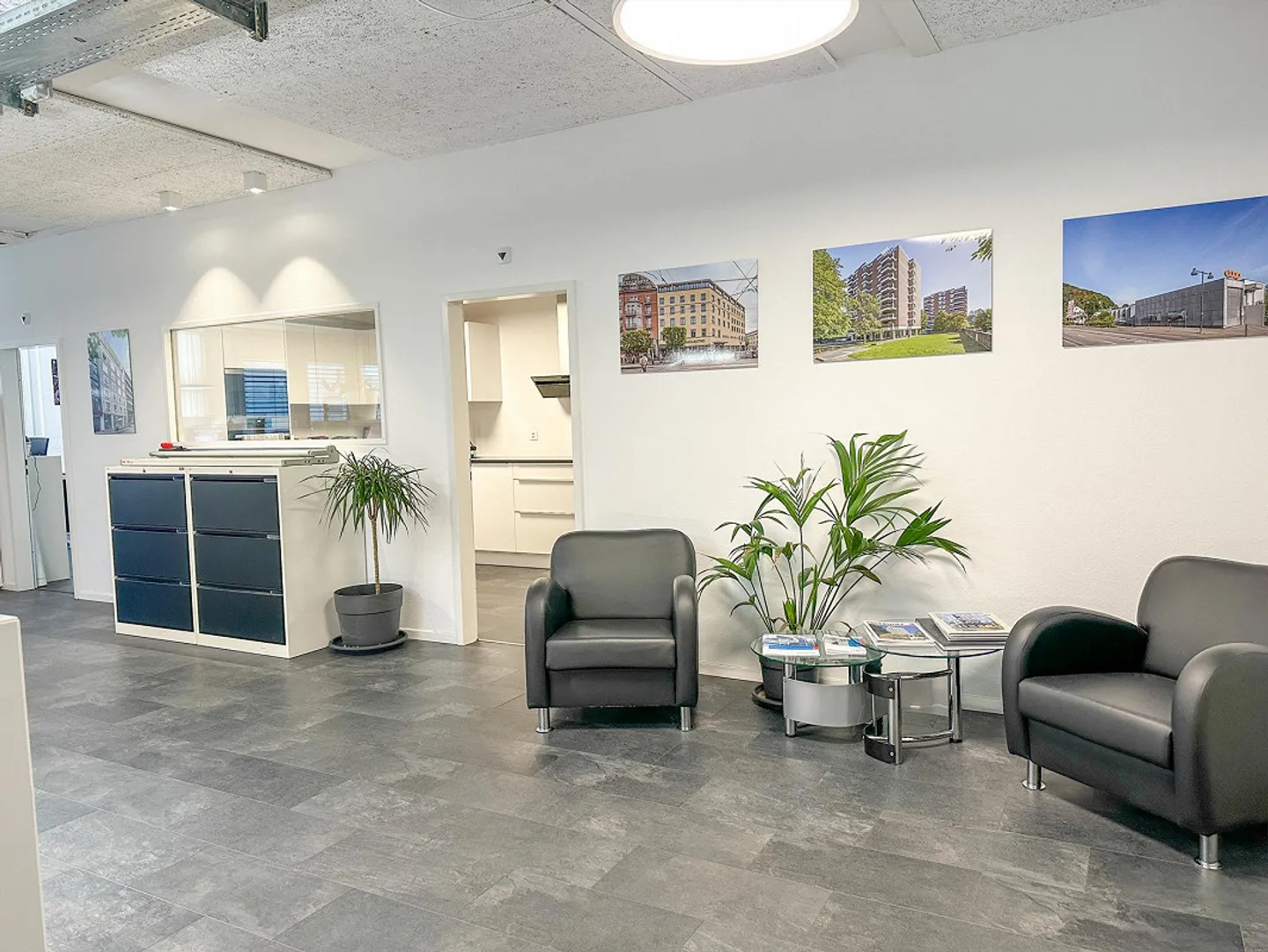 Modern Office with Excellent Access to the Highway - Photo 3 of 7