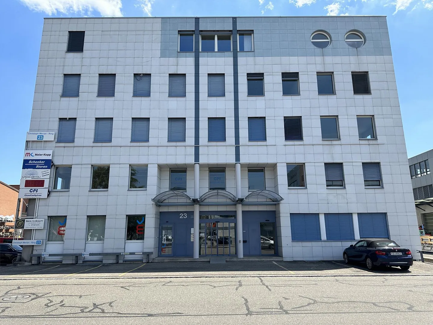 Modern Office with Excellent Access to the Highway - Photo 4 of 7