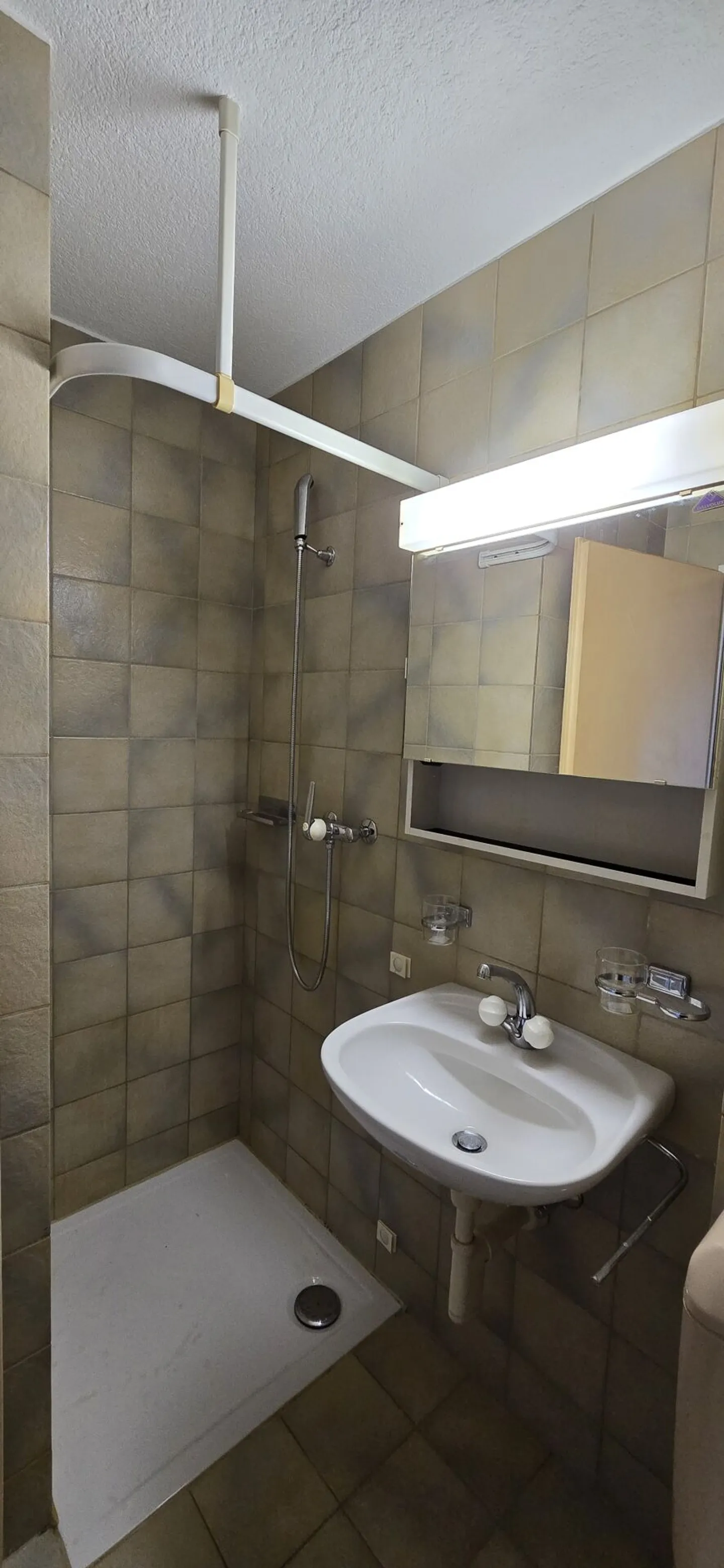 Monolocale 1 stanza - Foto 2 di 3