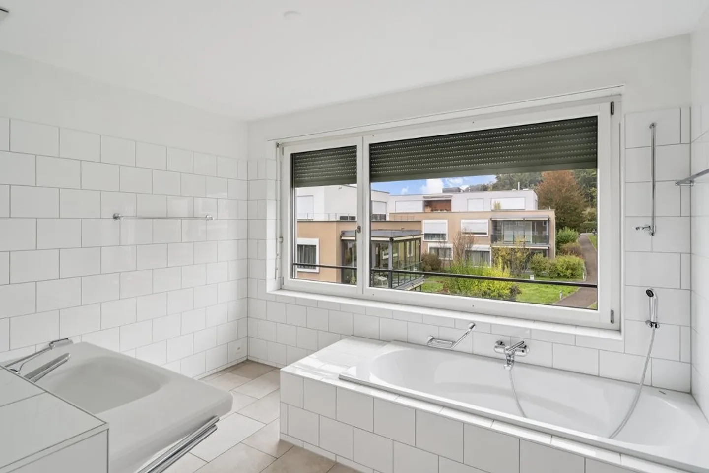 Gediegene 3.5-Zimmerwohnung mit dazugehörendem Hobbyraum - Foto 5 von 11