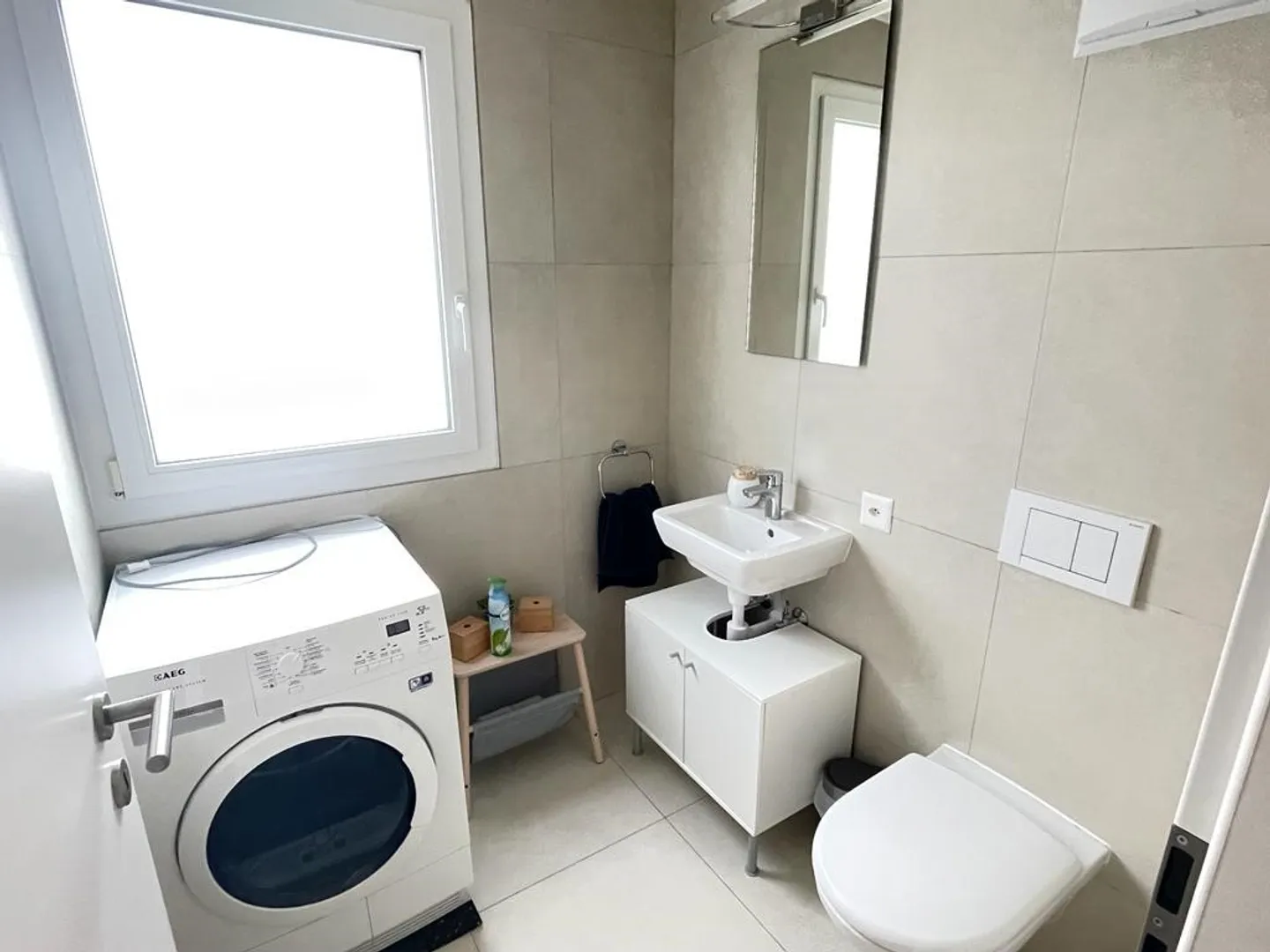 4.5 Room Apartment with Pool in the Heart of Gland - Photo 8 of 10