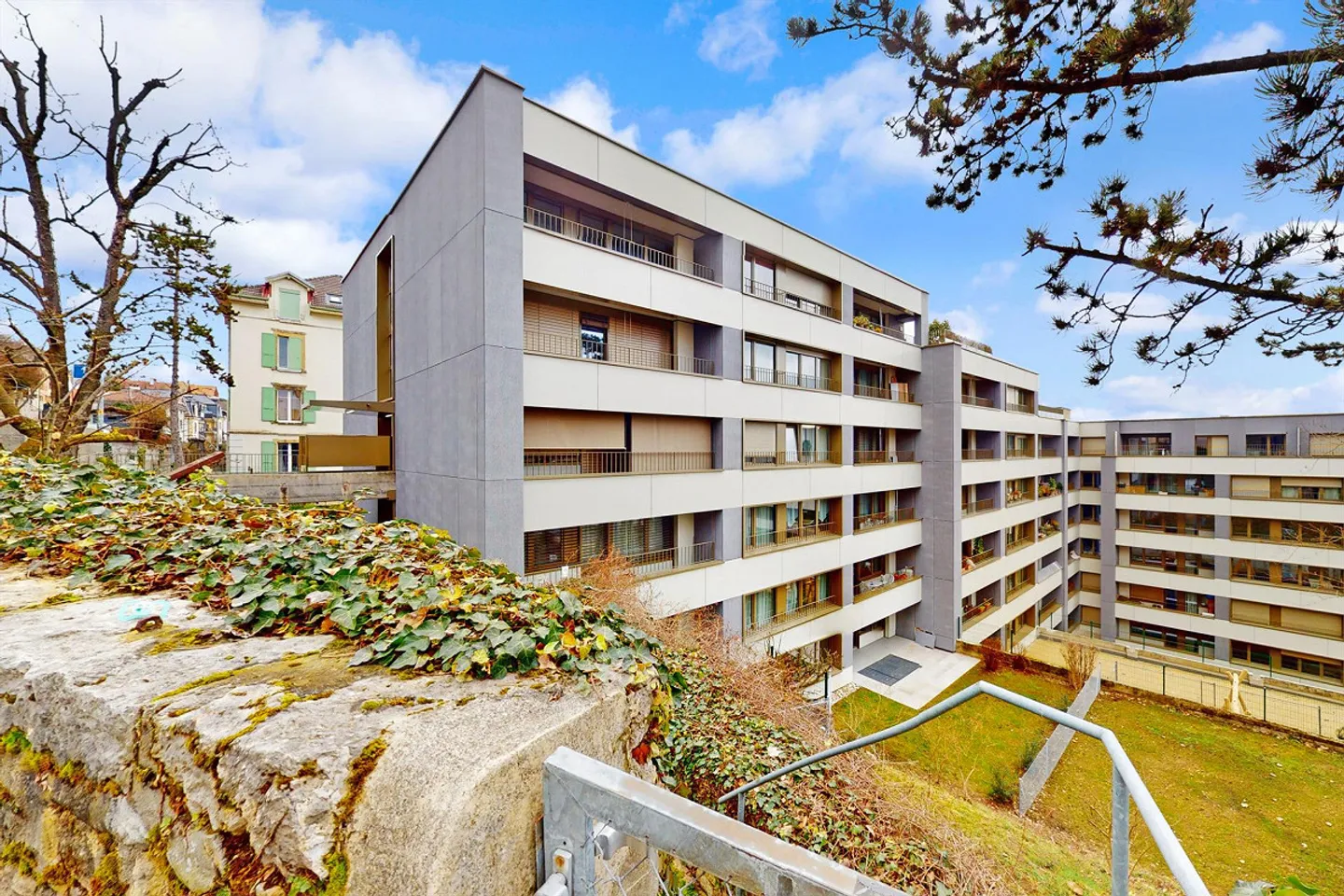 Posto auto per veicolo elettrico - Foto 1 di 1