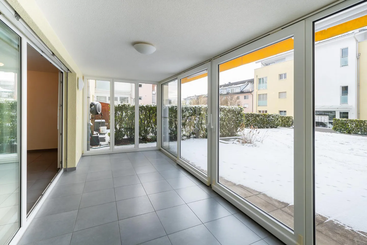 Freundliche Gartenwohnung mit beheiztem Wintergarten - Foto 6 von 16