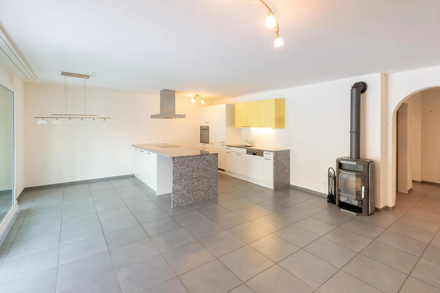 Freundliche Gartenwohnung mit beheiztem Wintergarten - Foto 7 von 16