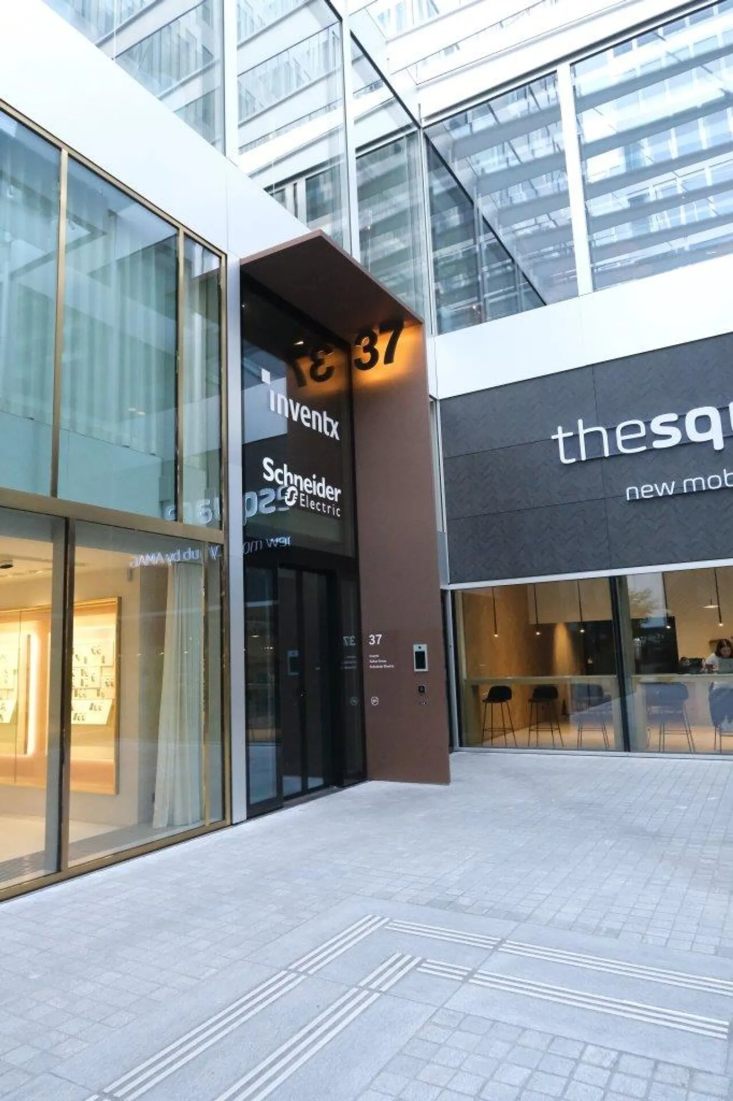 Bürofläche im THE CIRCLE - Foto 3 von 11