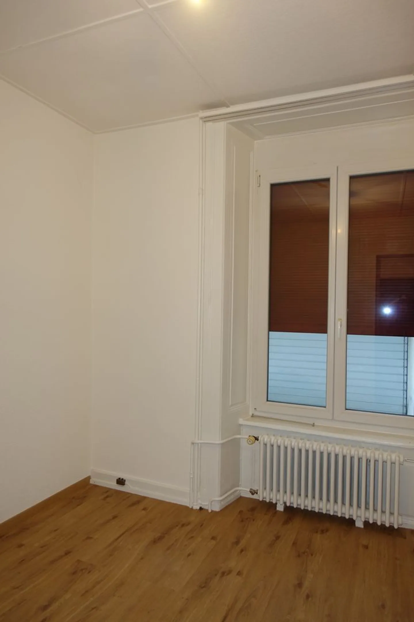 Tramelan - Appartement 3,5 pièces entièrement rénové - Photo 4 sur 9