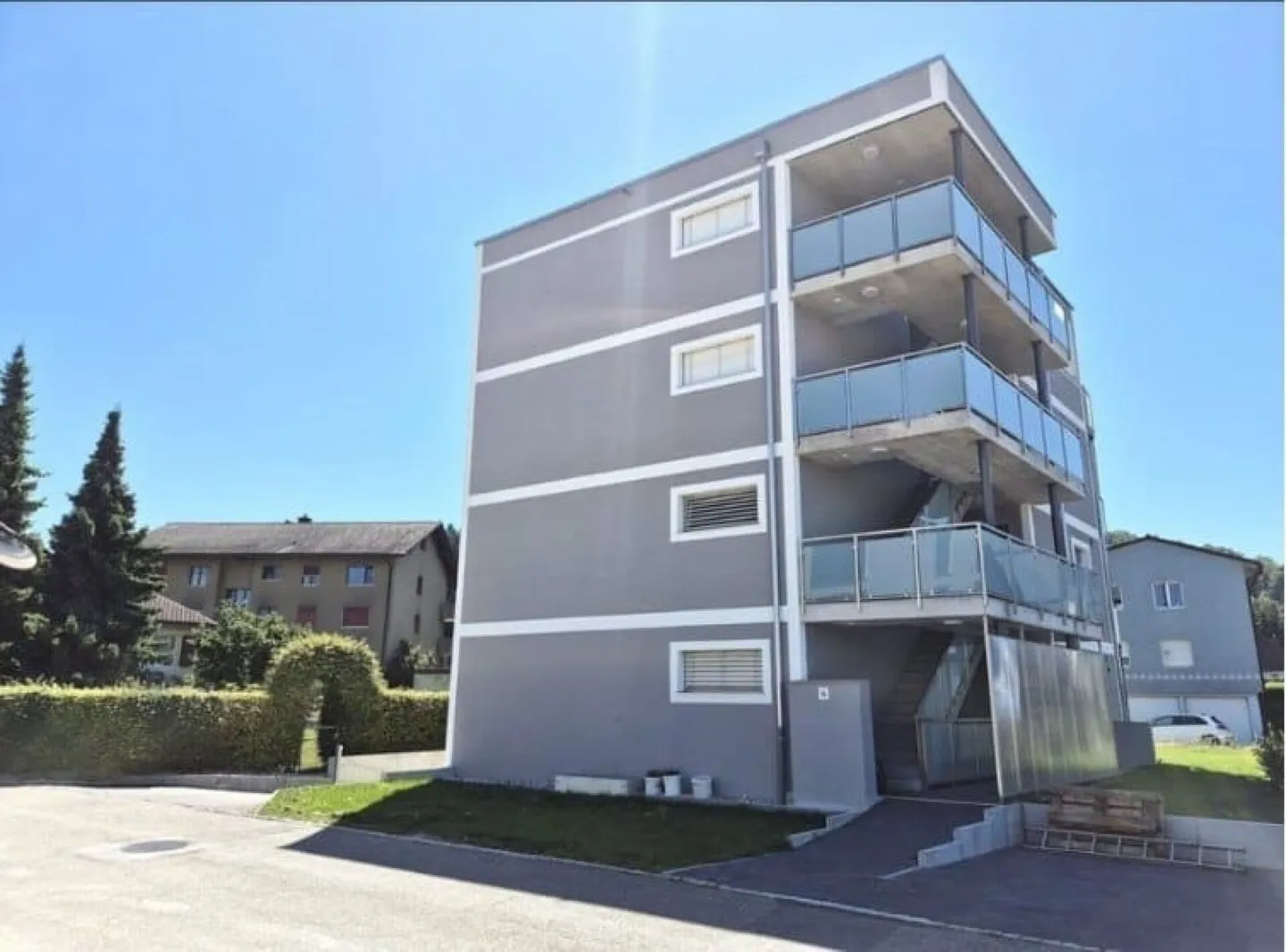 New multi-family house with 4 apartments and parking garage - Stockweg 6, Studen BE - Photo 8 of 10