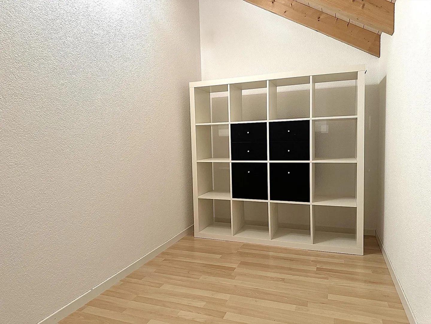 SPACIOUS & WELL-MAINTAINED WITH BALCONY - Photo 5 of 7