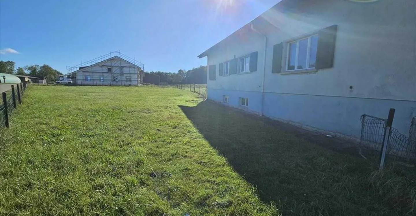 Maison Jumelée Charmante - Photo 4 sur 13