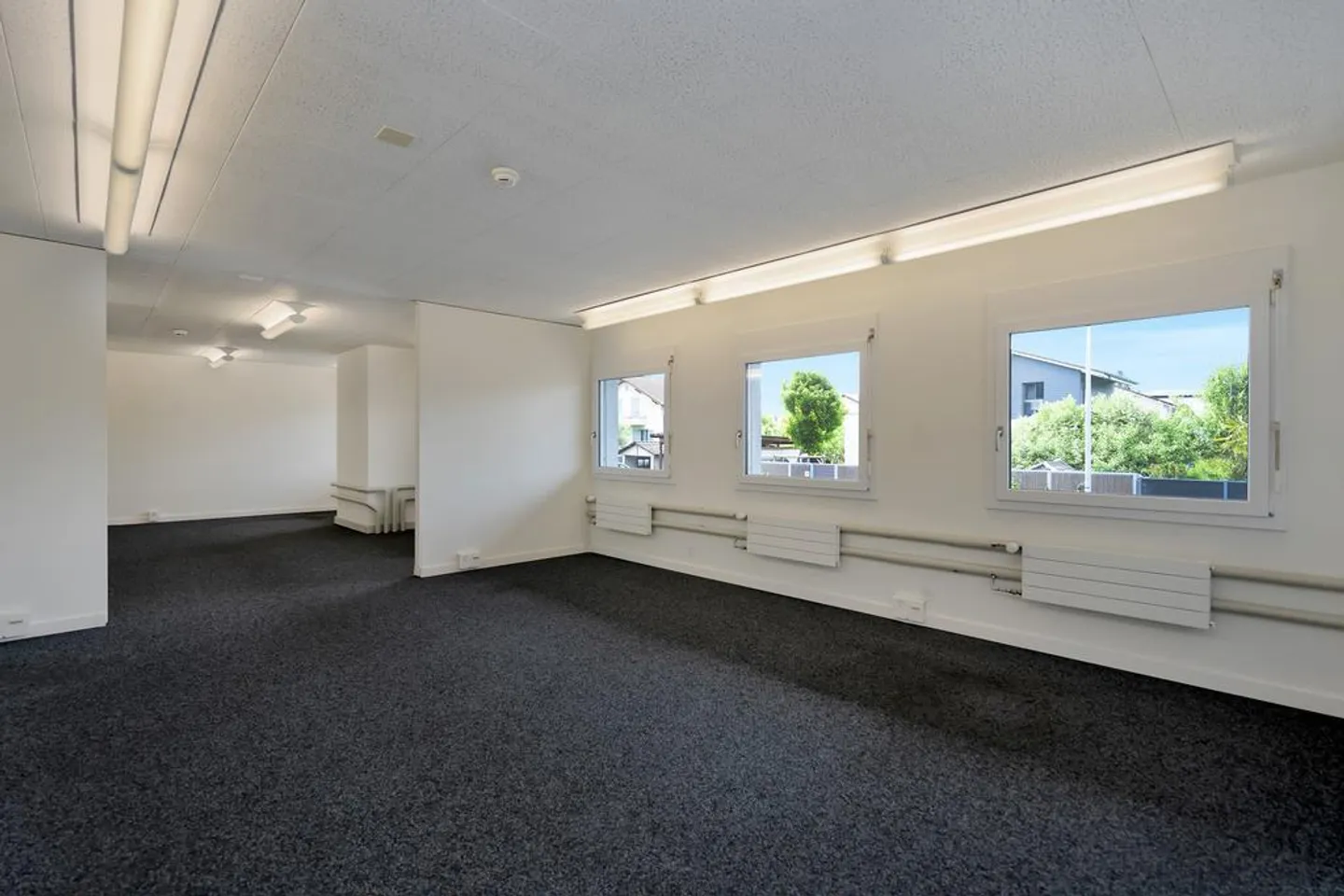 Ici, vous trouverez votre nouvel espace de bureau pour une utilisation flexible - Photo 4 sur 12