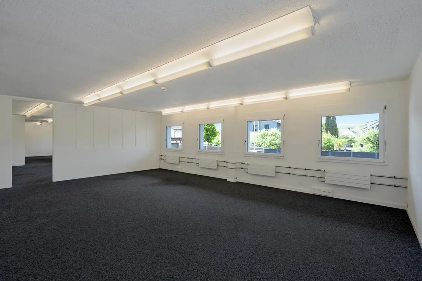 Ici, vous trouverez votre nouvel espace de bureau pour une utilisation flexible - Photo 6 sur 12