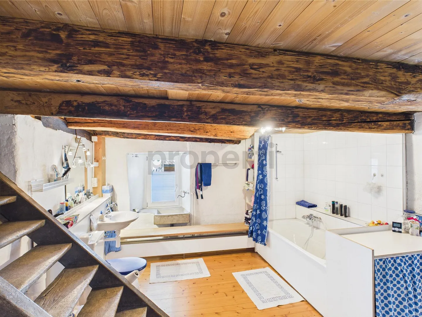 Charmantes Familienhaus in Arboldswil - Foto 9 von 11