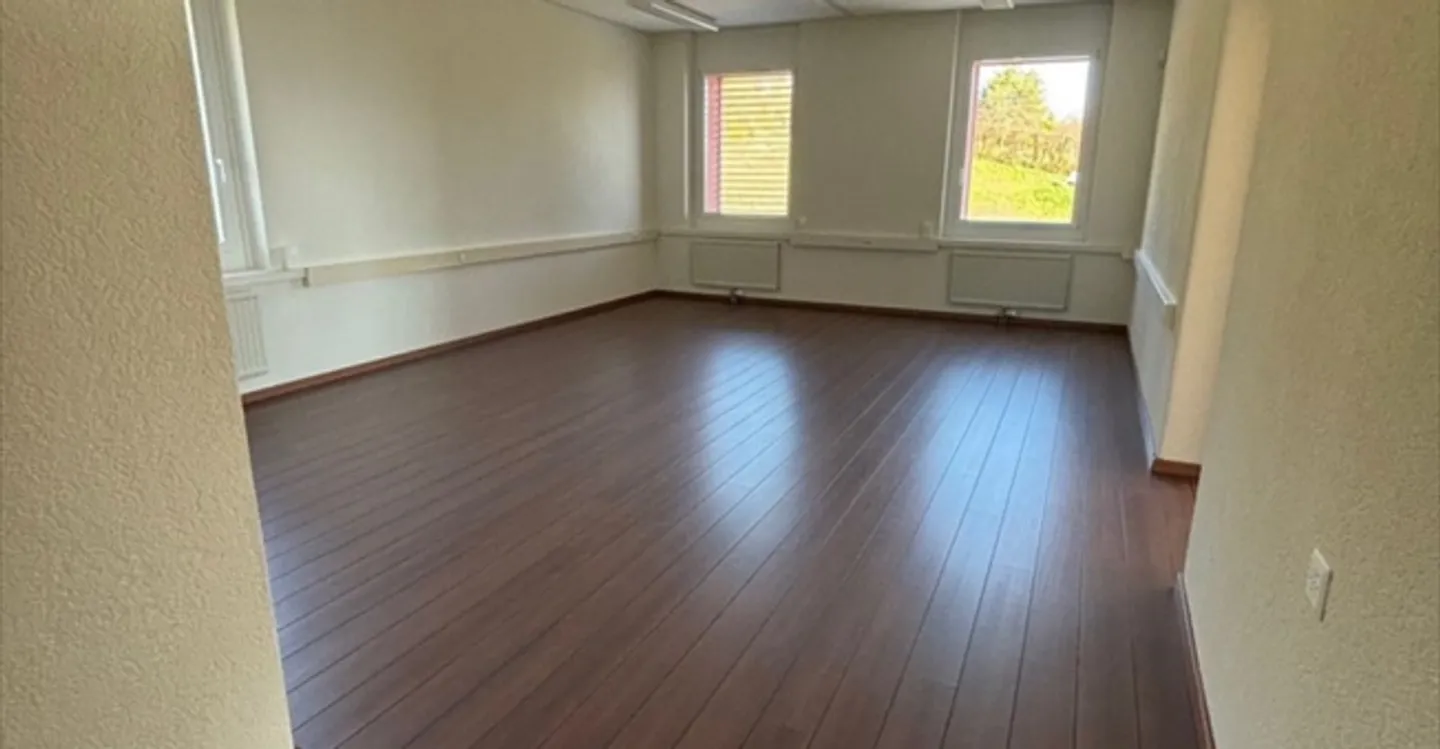 «Bureau» - Photo 2 sur 13