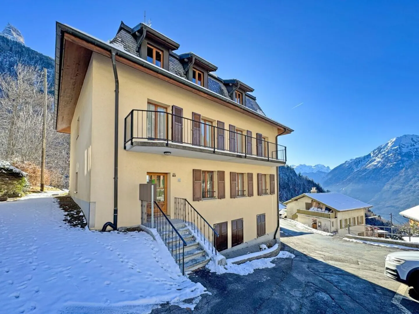Appartamento attico con 3,5 stanze. - Foto 15 di 17