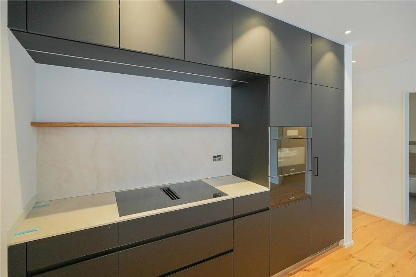 Exclusive living with high-quality architecture - Ready-to-move-in 2.5-room garden apartment 78 m² - Photo 5 of 13