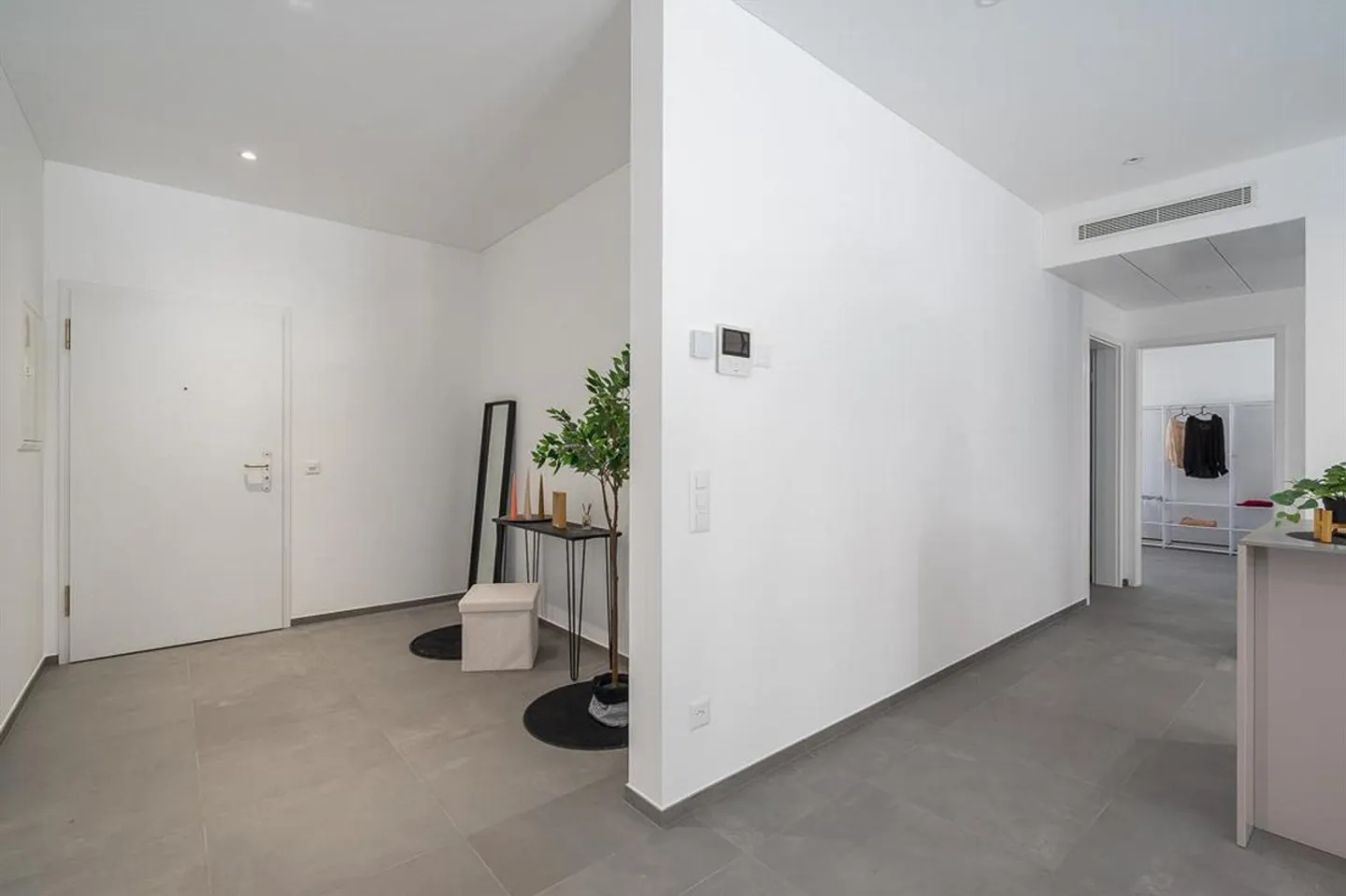 Appartamento 4½ locali con grande giardino privato - Foto 7 di 13