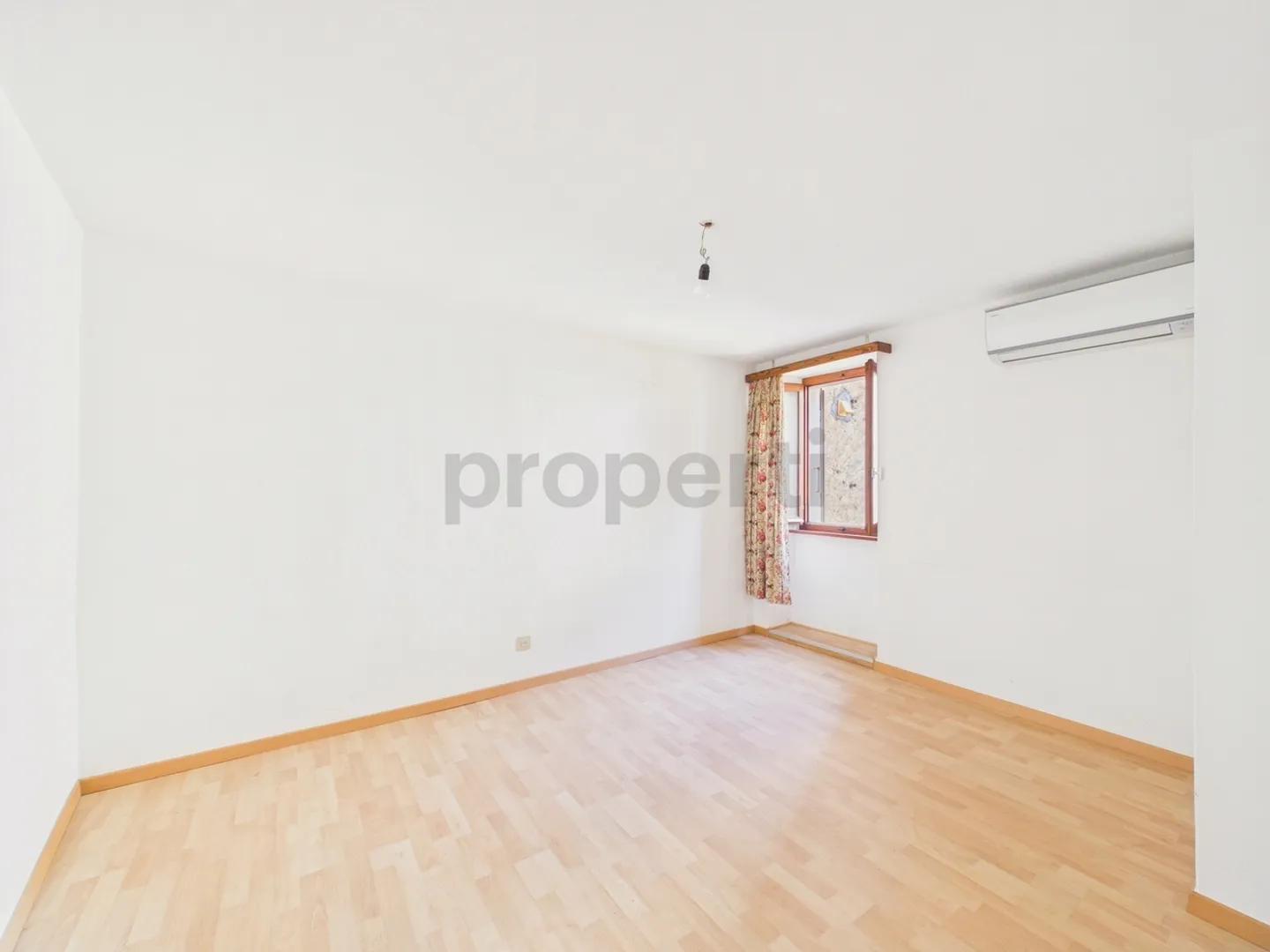 Charming Duplex in Alto Malcantone - Photo 11 of 13