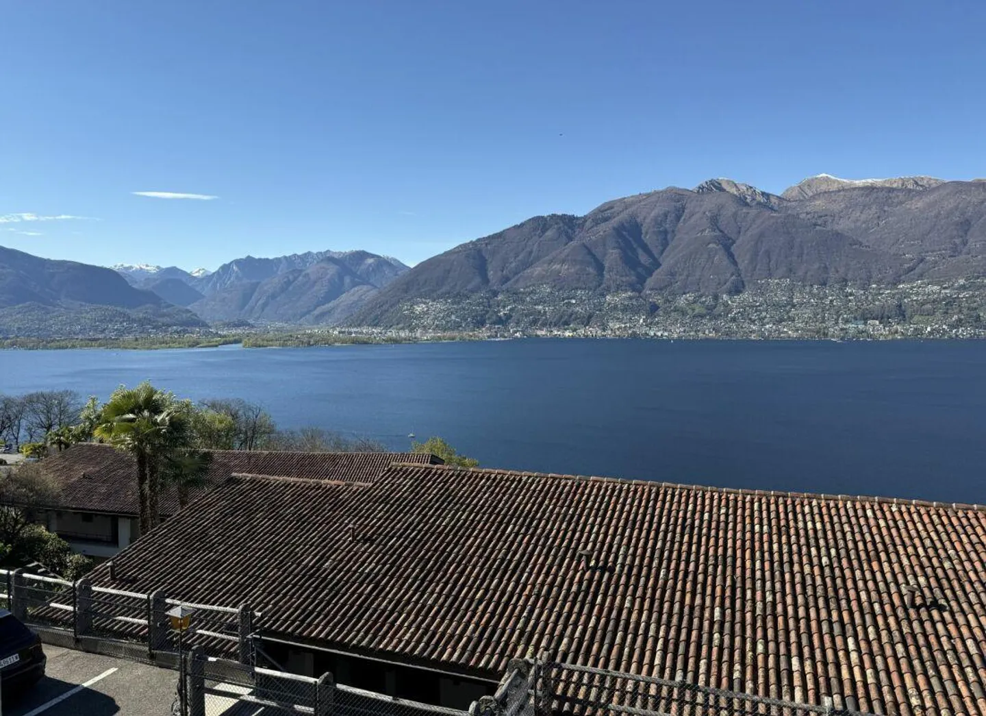 Renovated holiday apartment with pool - Photo 4 of 12