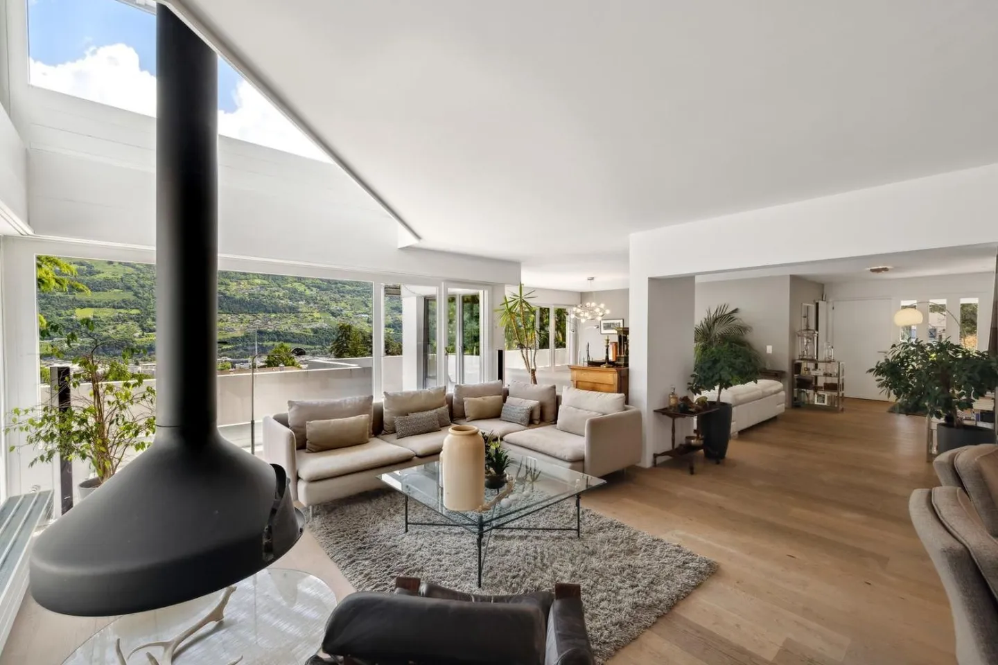 Over the Castles, in the Heart of Gravelone - Photo 4 of 9