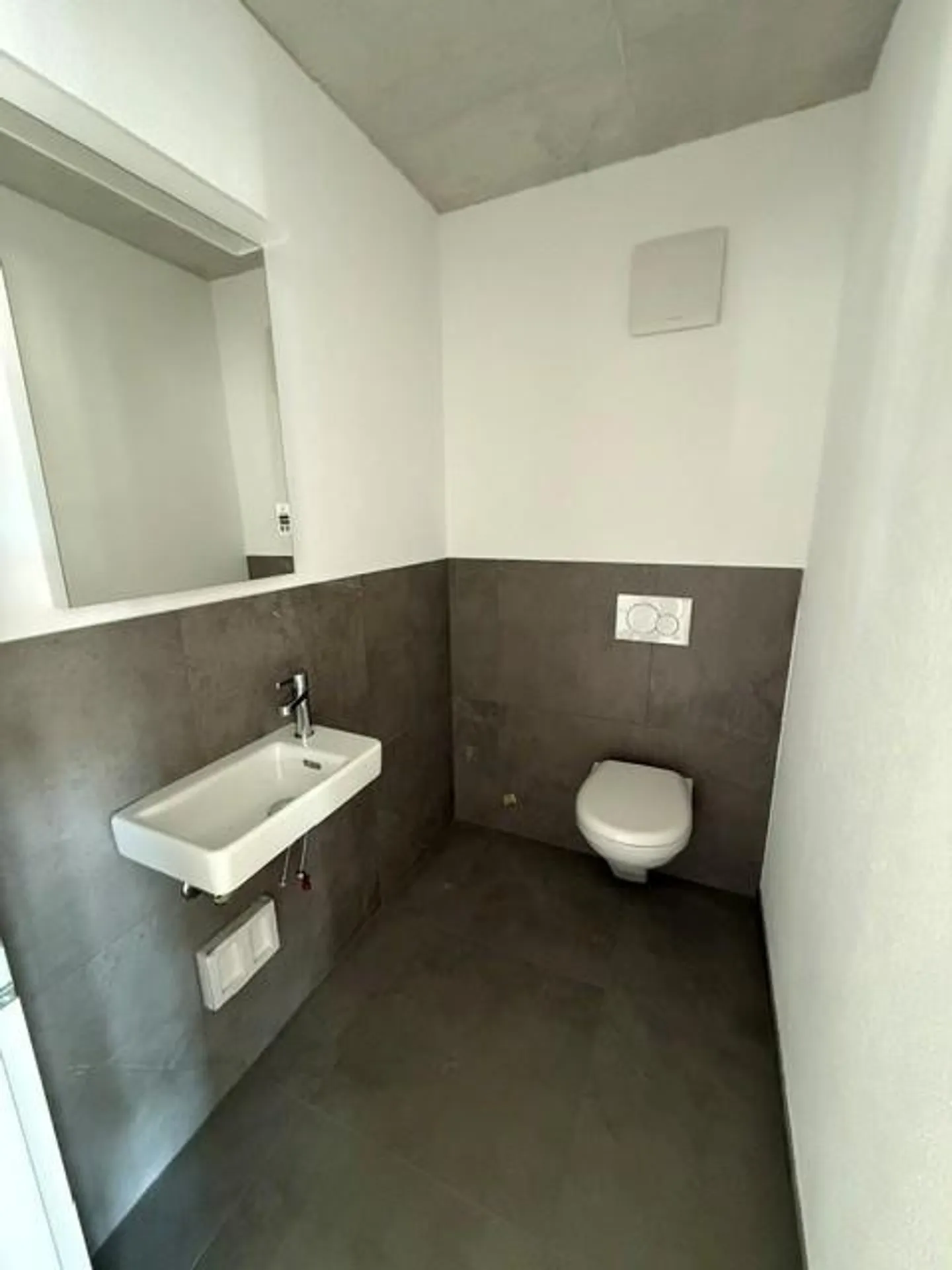 Modernes Apartment mit atemberaubendem Blick - Foto 6 von 8