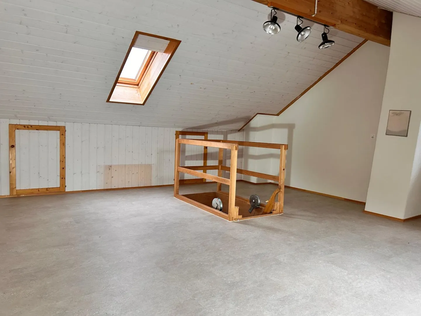 6.5 Room Single-Family House with Large Garden & Garage - Photo 7 of 10