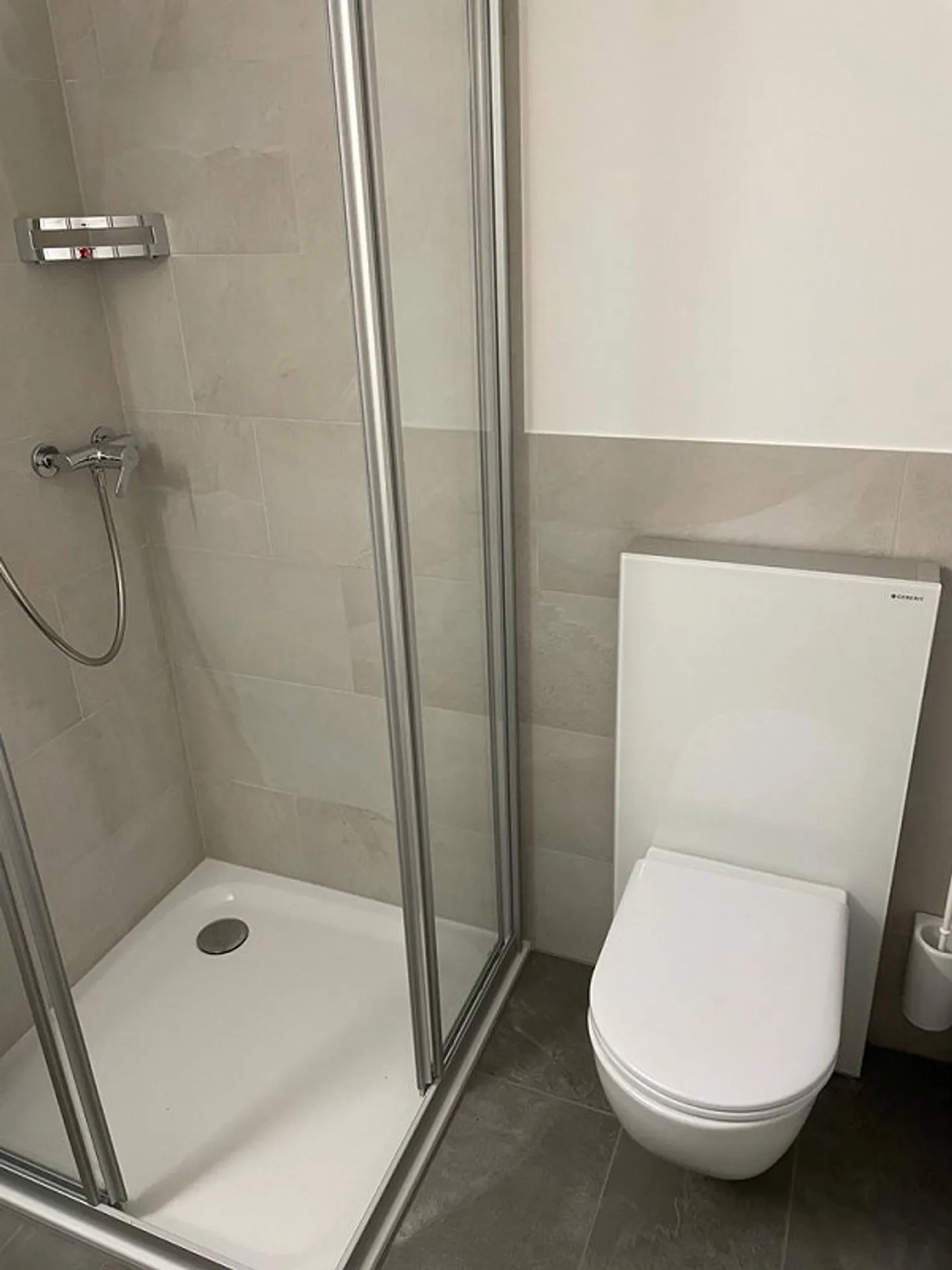 Sunny 2-room apartment for rent in Müllheim - Photo 1 of 8