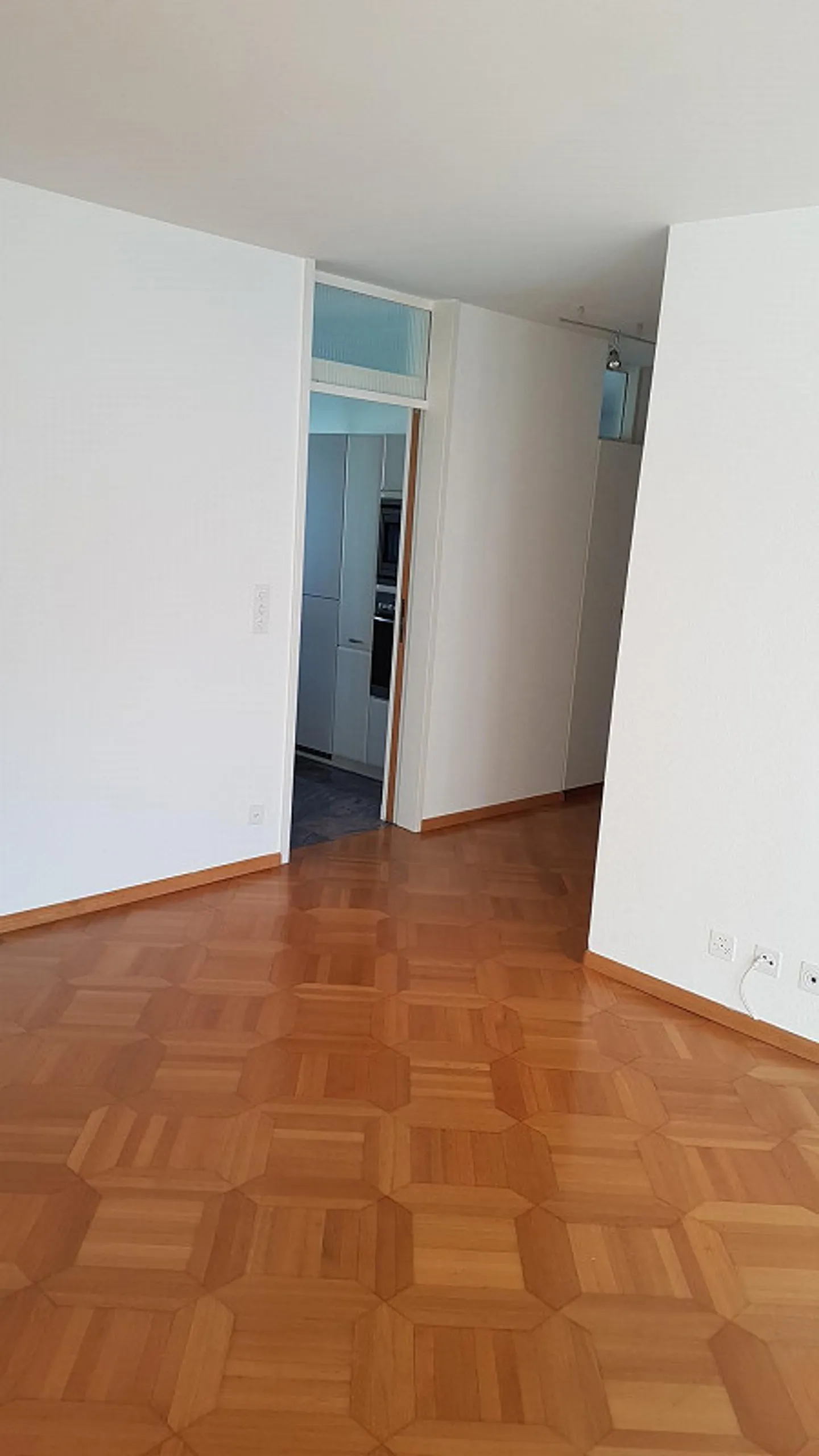 Large, sunny 4-room apartment in the attic - Photo 15 of 15