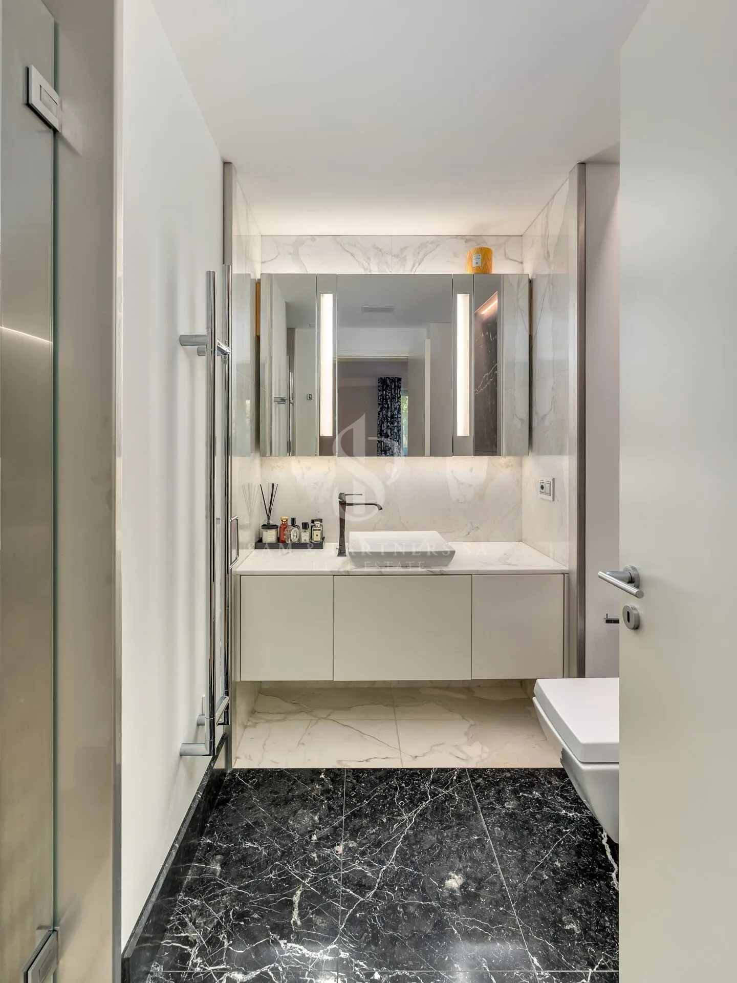 Appartamento moderno con vista lago - Foto 13 di 13