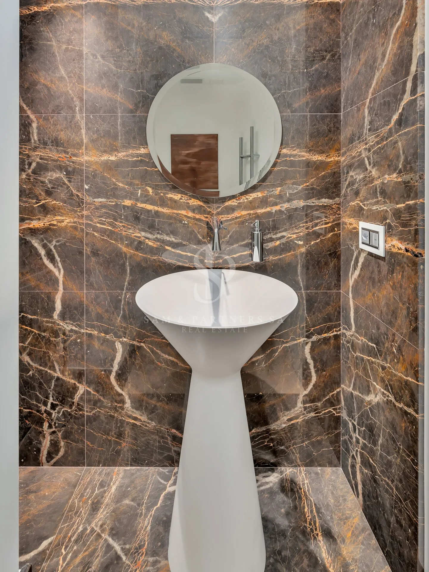 Appartamento moderno con vista lago - Foto 10 di 13