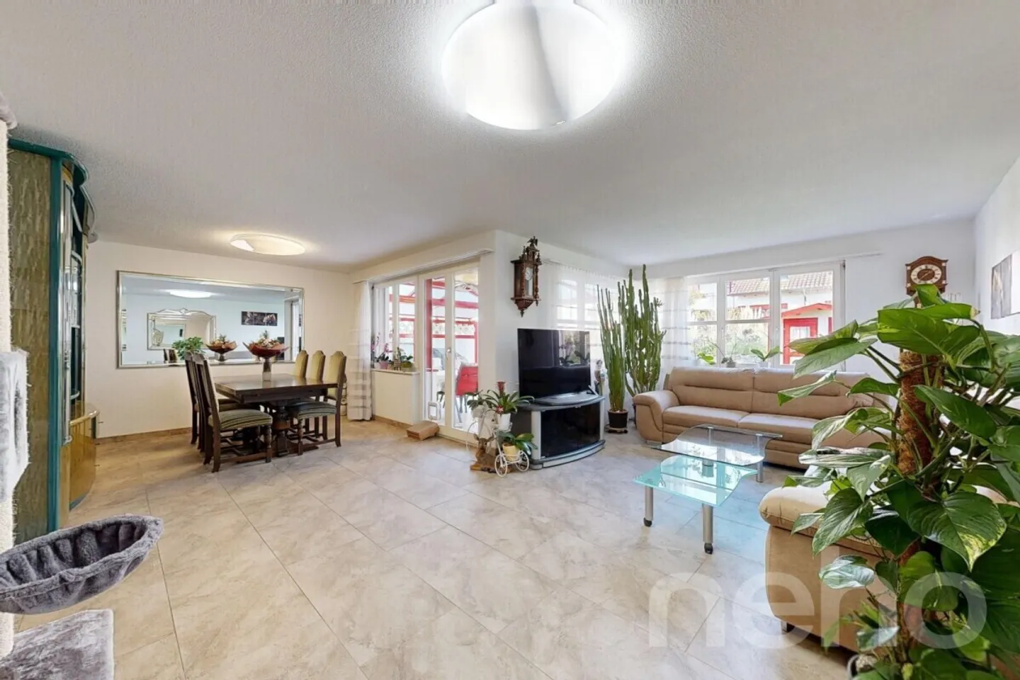 Maison lumineuse de 7 pièces avec jardin, poêle suédois et beaucoup d'espace - Photo 2 sur 12