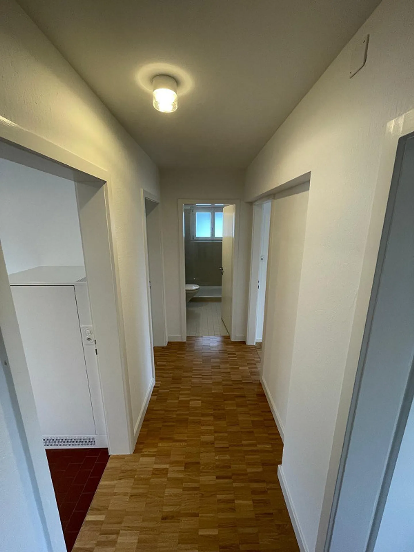 Renovierte 3.5-Zimmerwohnung im 1. OG in Allschwil zu vermieten - Foto 7 von 7