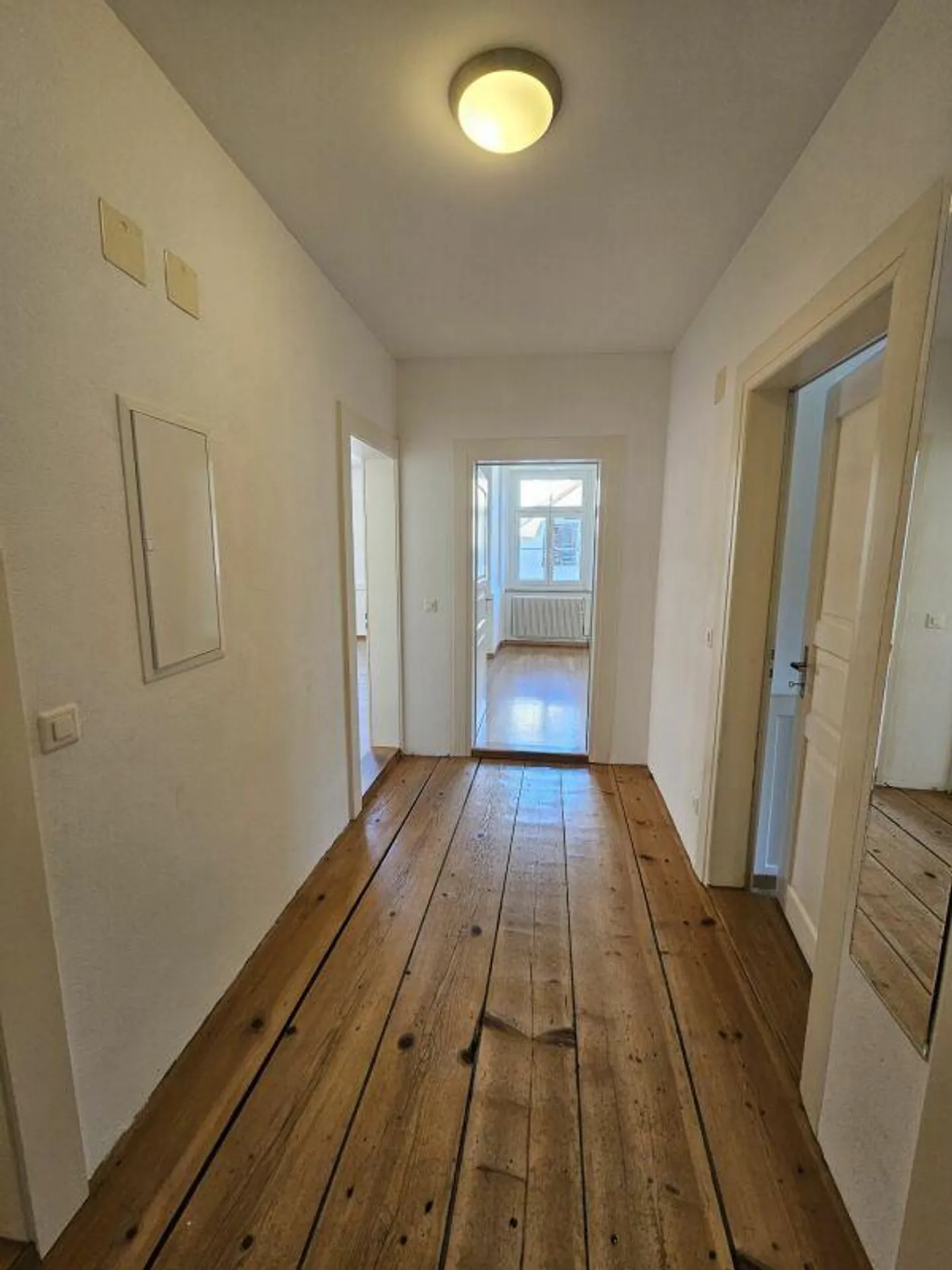 Elegante Wohnung in Thusis - Foto 1 von 3