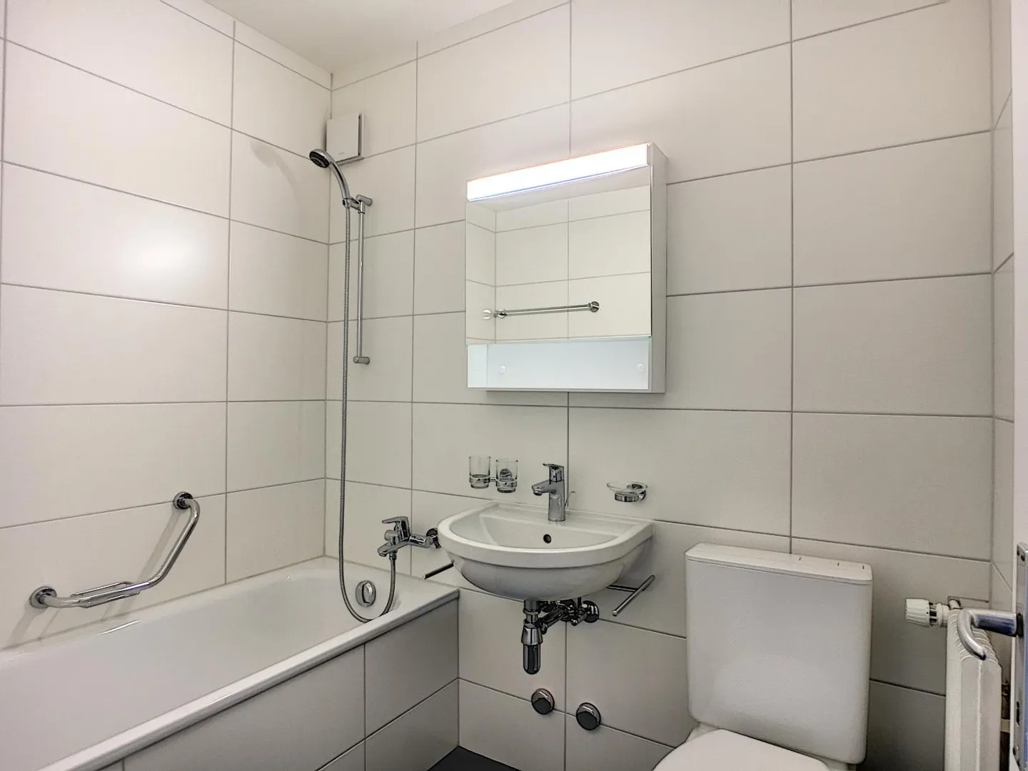 Appartement Charmant Rénové - Photo 4 sur 6