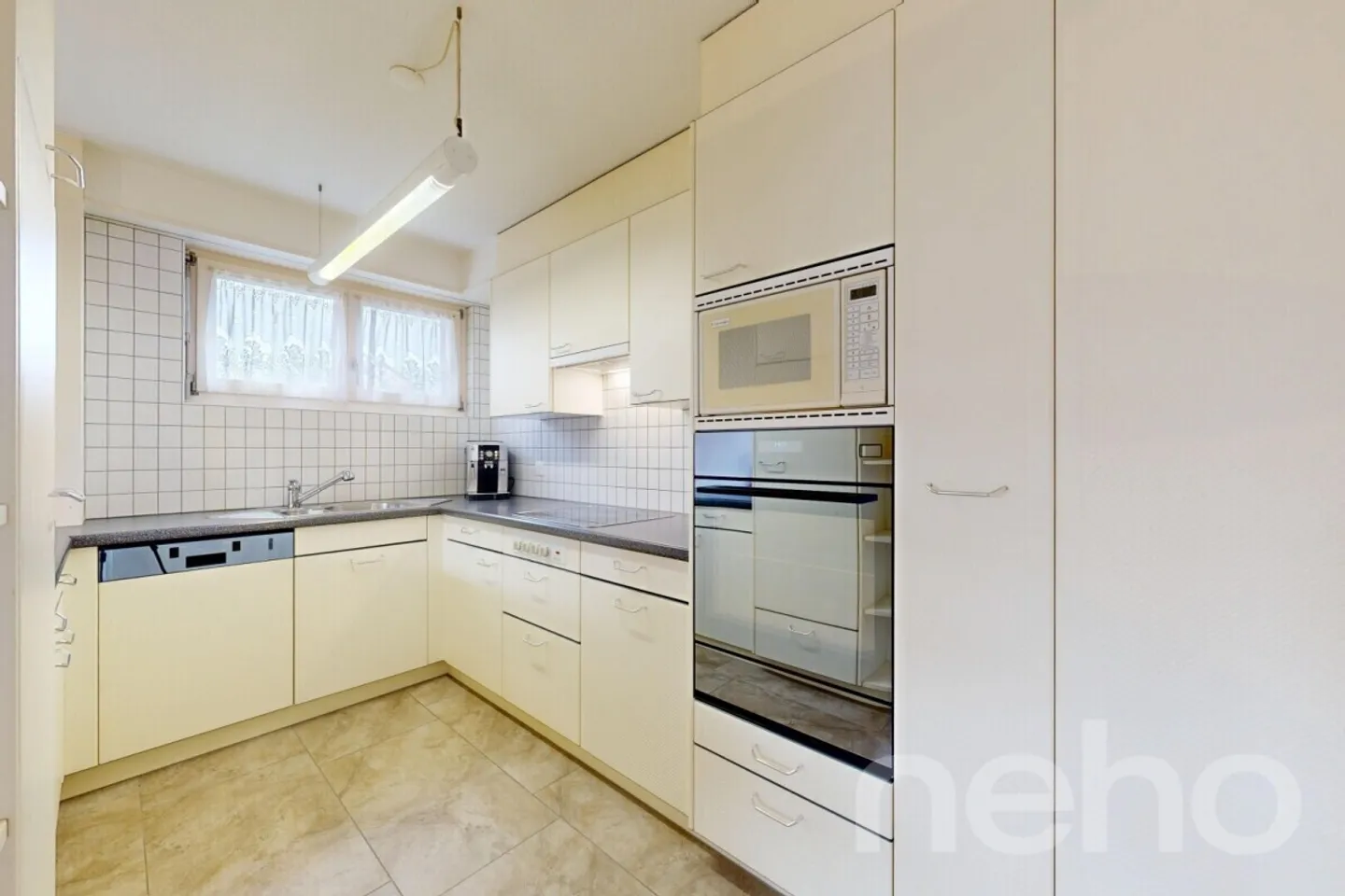 Maison lumineuse de 7 pièces avec jardin, poêle suédois et beaucoup d'espace - Photo 7 sur 12