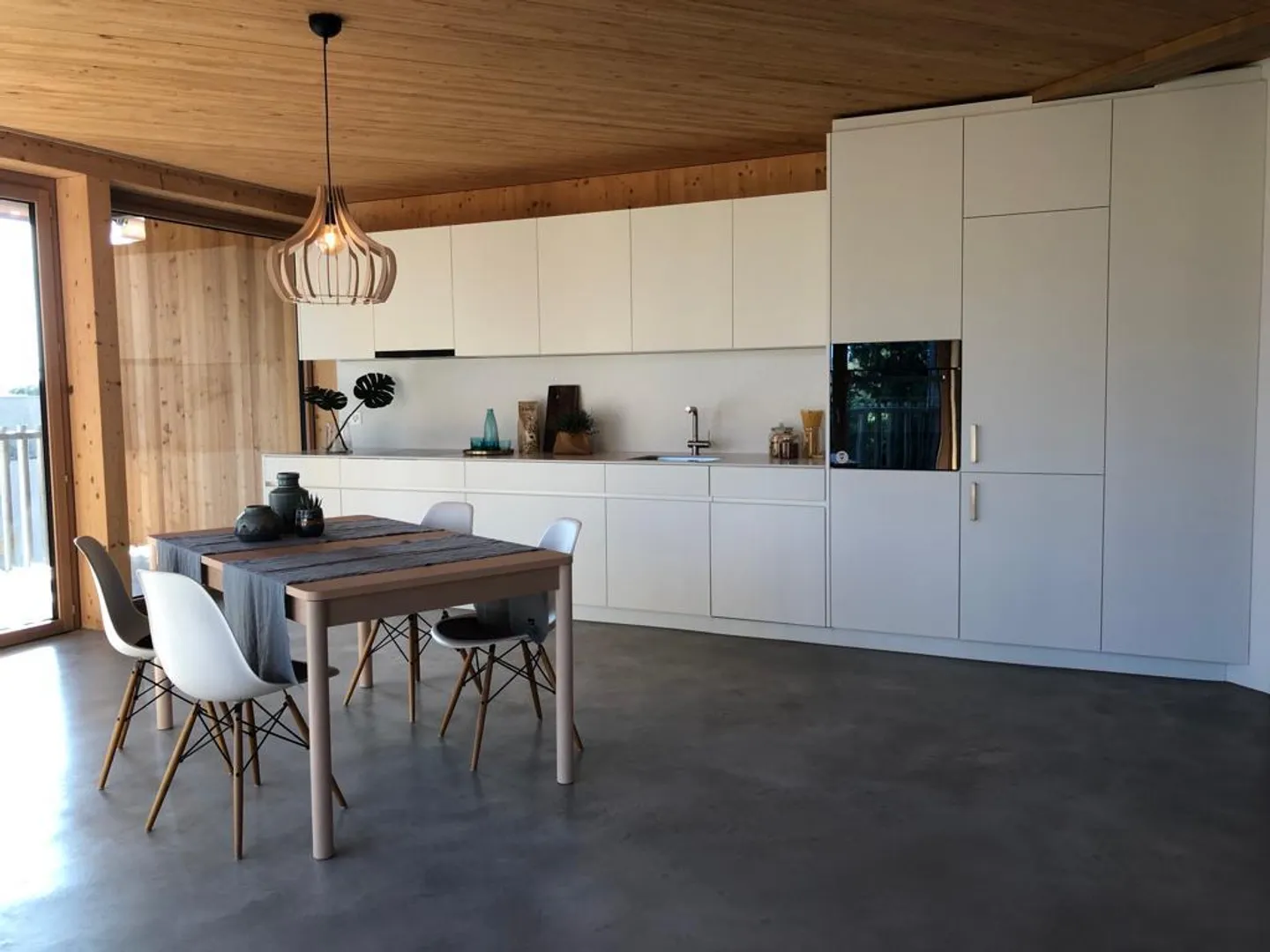 appartement moderne lumineux avec belle vue sur le lac et la montagne - Photo 4 sur 6