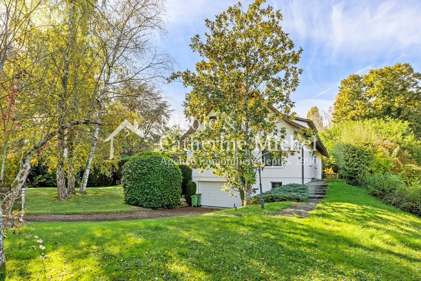 7.5 Room House - Photo 3 of 13