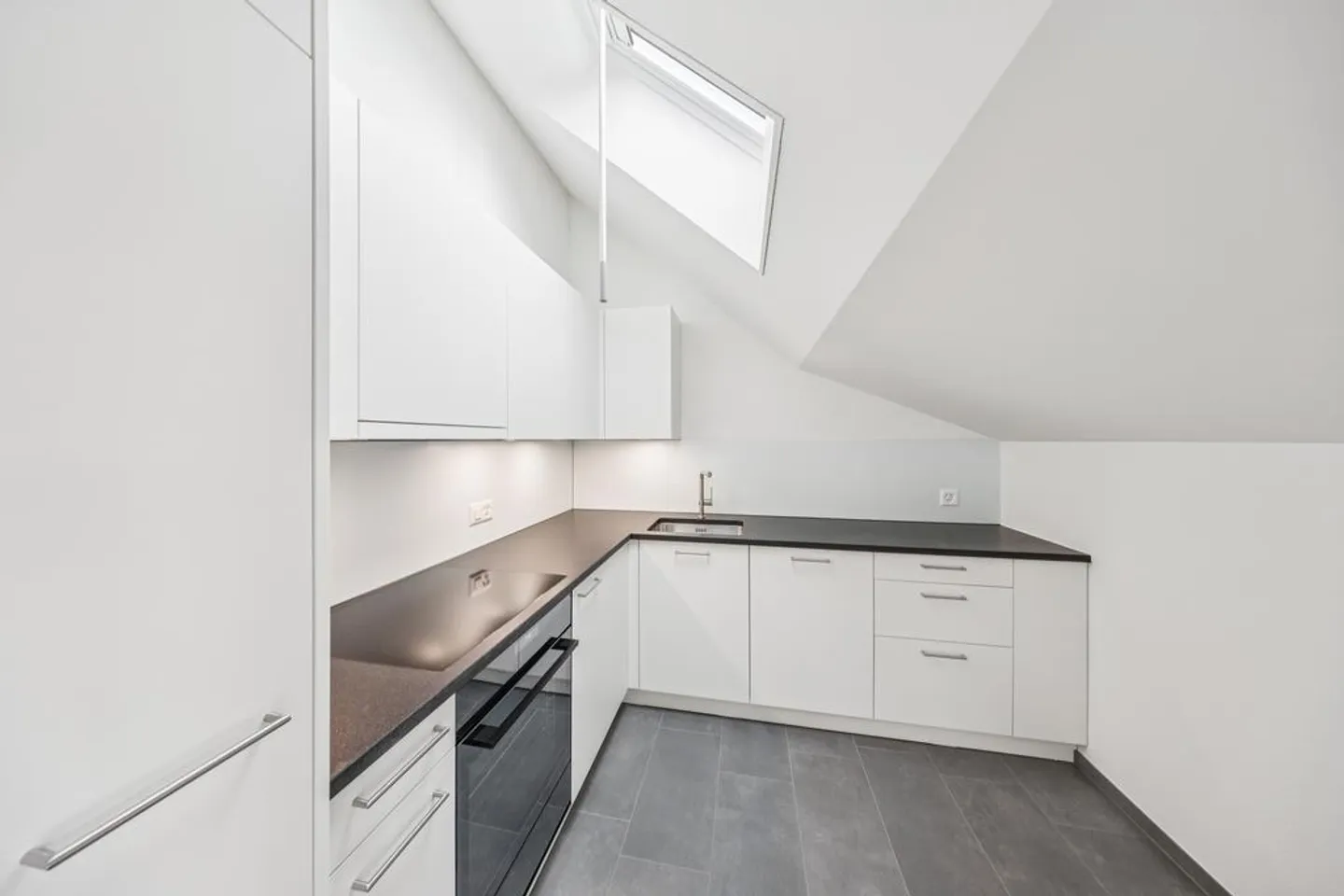 Modernes 2.5-Zimmer-Apartment - Foto 2 von 6