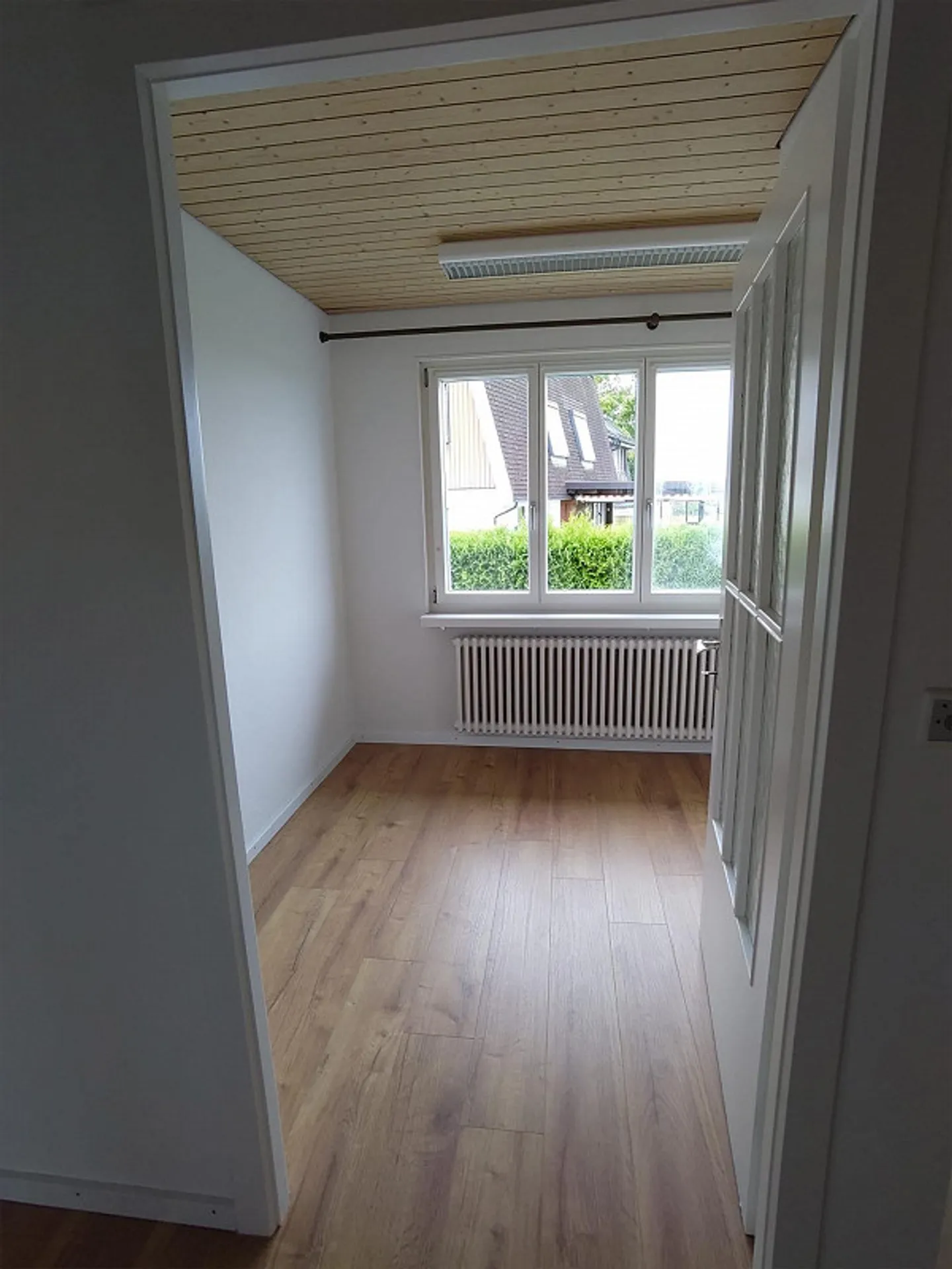 Charmante maison individuelle de 4 ½ pièces avec vue sensationnelle sur le lac de Constance - Photo 7 sur 18