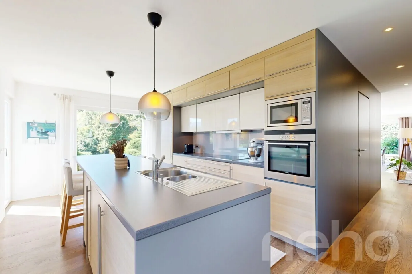 Villa contemporanea nel cuore di un contesto bucolico e senza affacci diretti - Foto 8 di 12