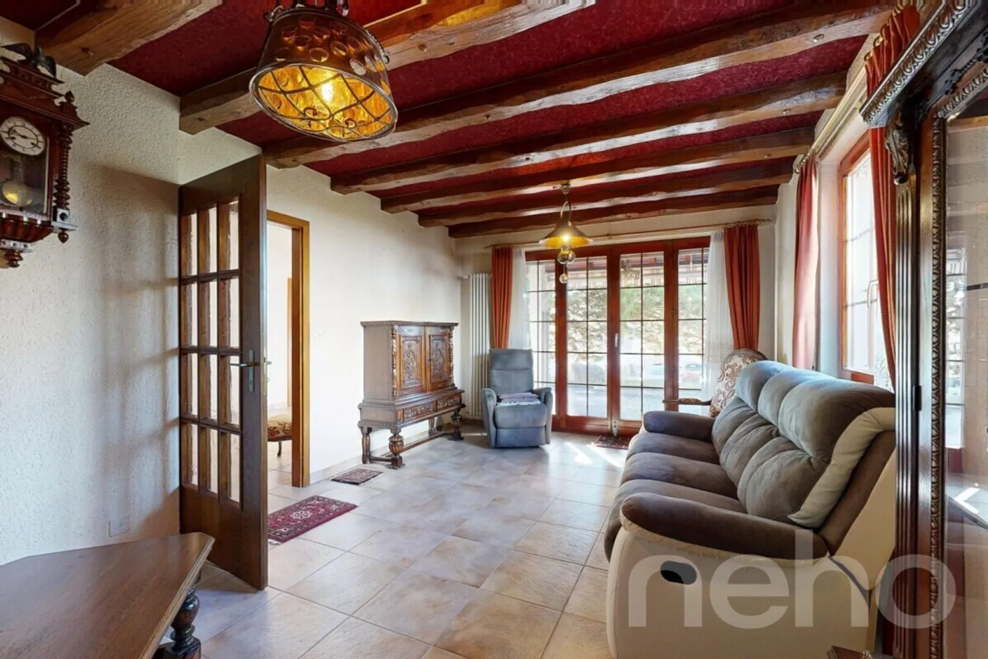 Helles Haus 5.5 Zimmer, großes Grundstück und Blick auf die Alpen - Foto 7 von 12