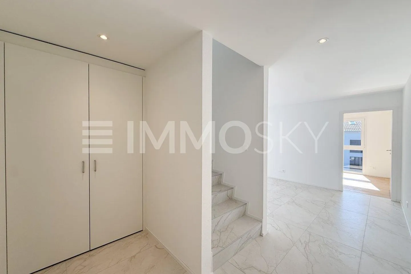 3,5-Zimmer-Neubau mit ca. 69 m² Dachboden und großem Balkon (Los B5-8.1) - Foto 2 von 5