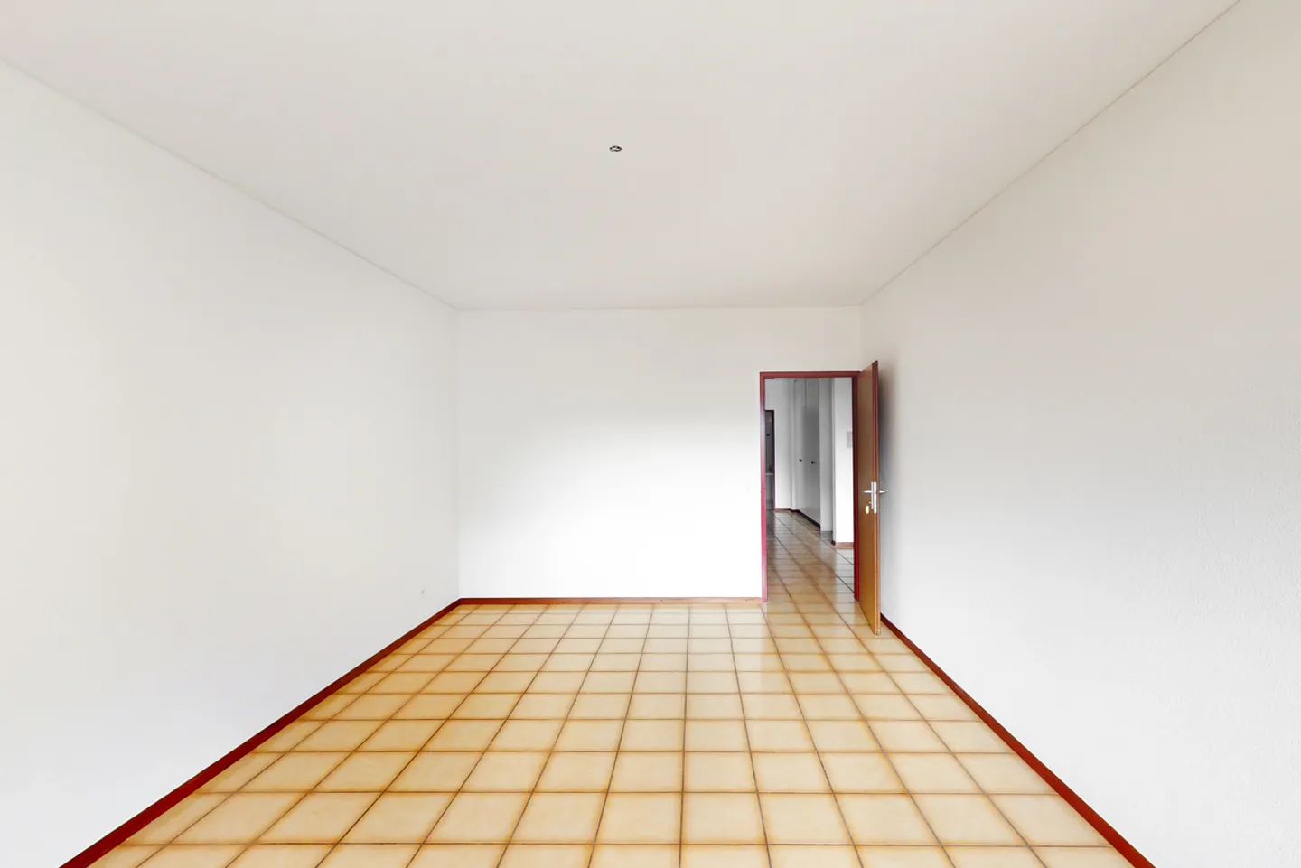 Luminoso appartamento di 4.5 locali - Foto 4 di 12