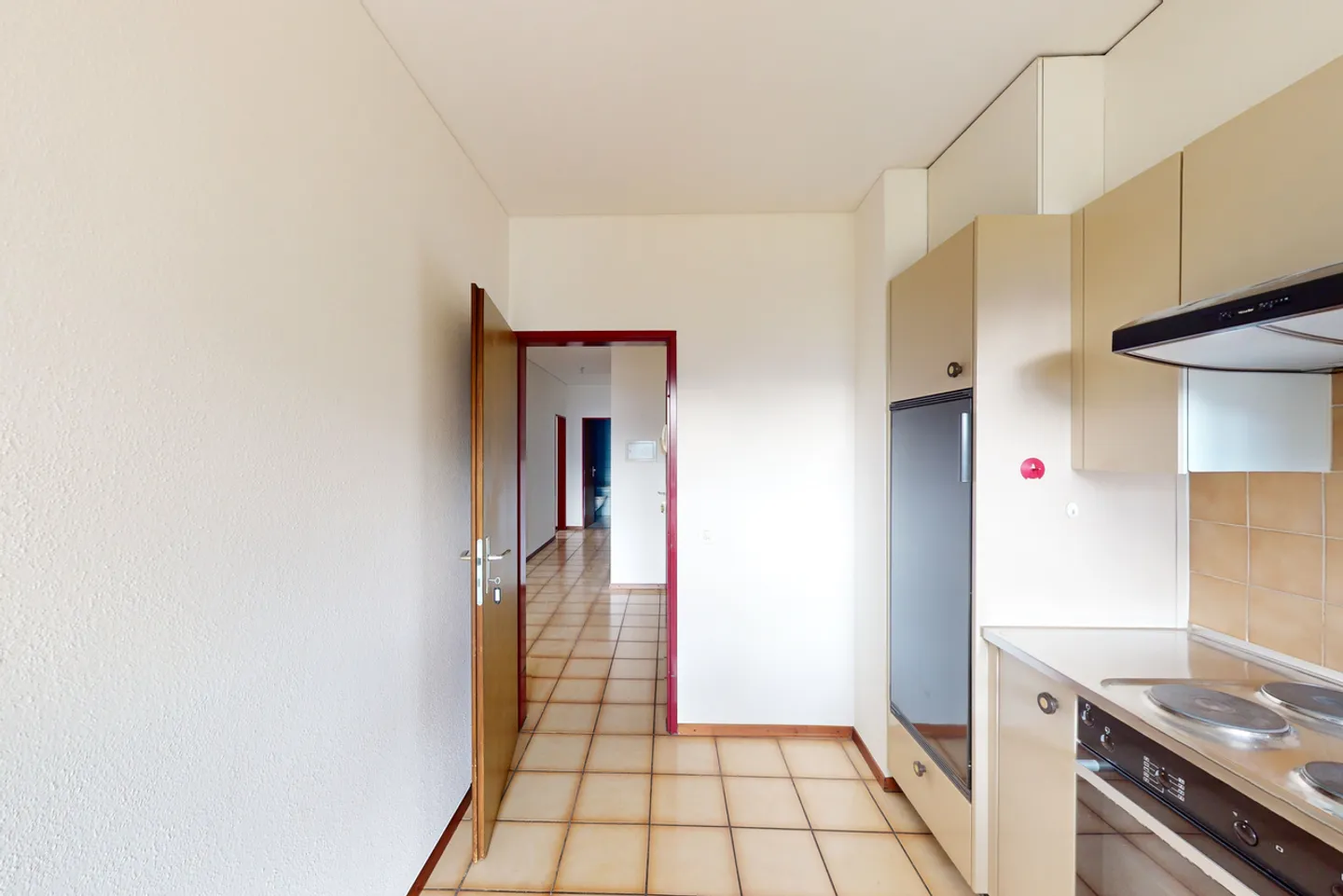 Luminoso appartamento di 4.5 locali - Foto 6 di 12