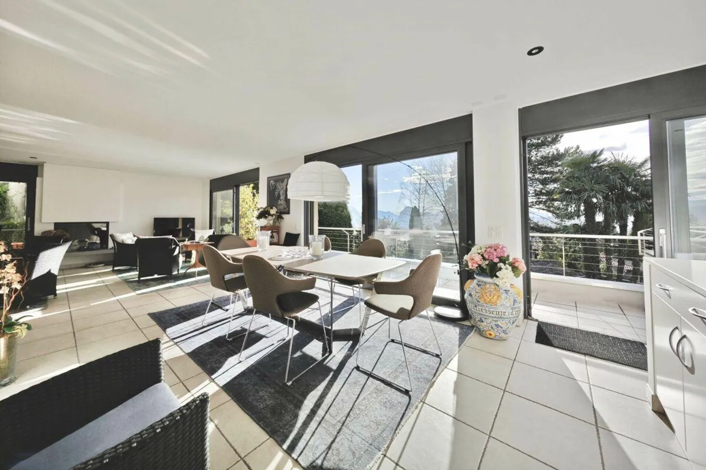 Lugano: Luxury Villa with Pool, Garden and Private Rustico - Photo 6 of 17
