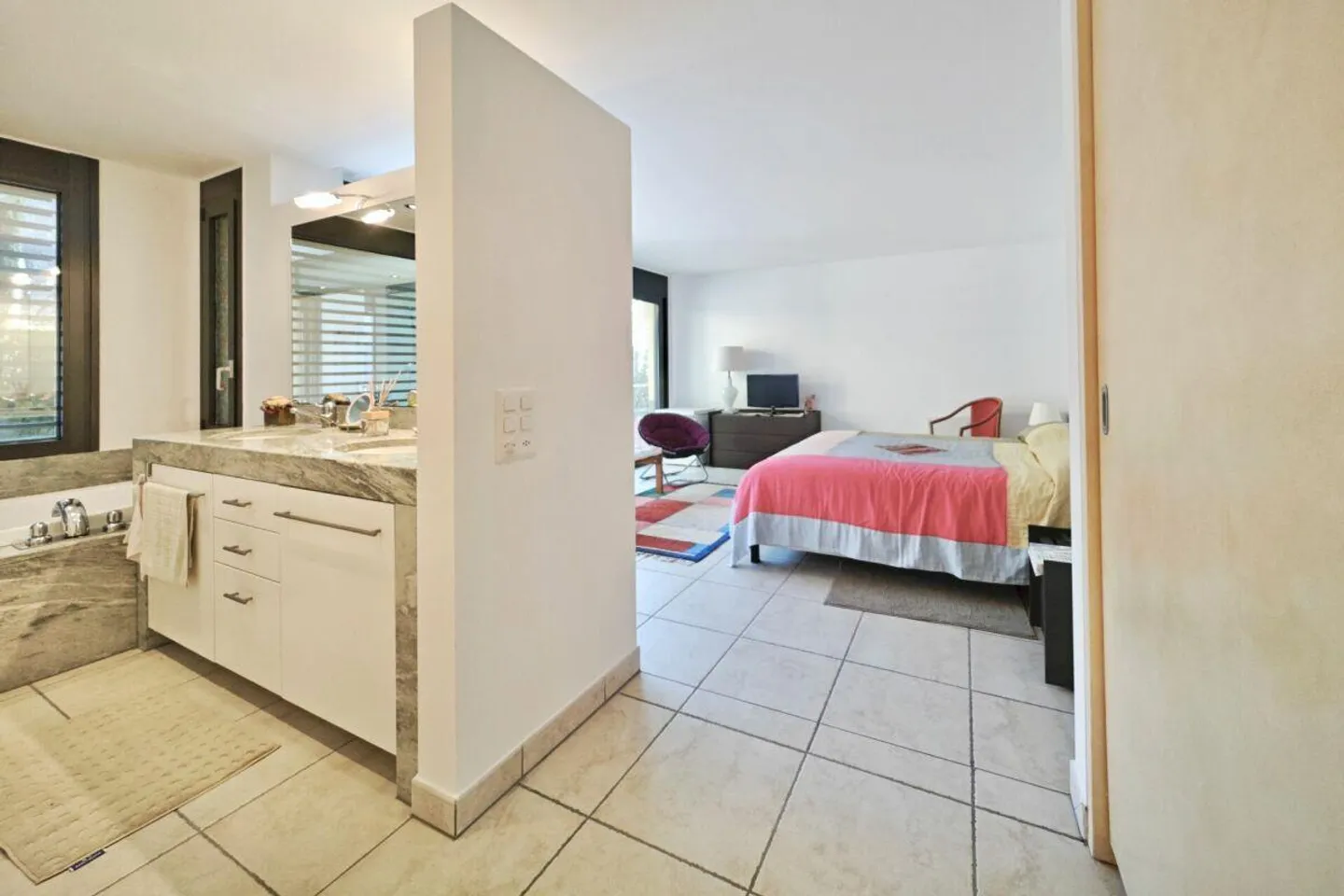 Lugano: Luxury Villa with Pool, Garden and Private Rustico - Photo 13 of 17
